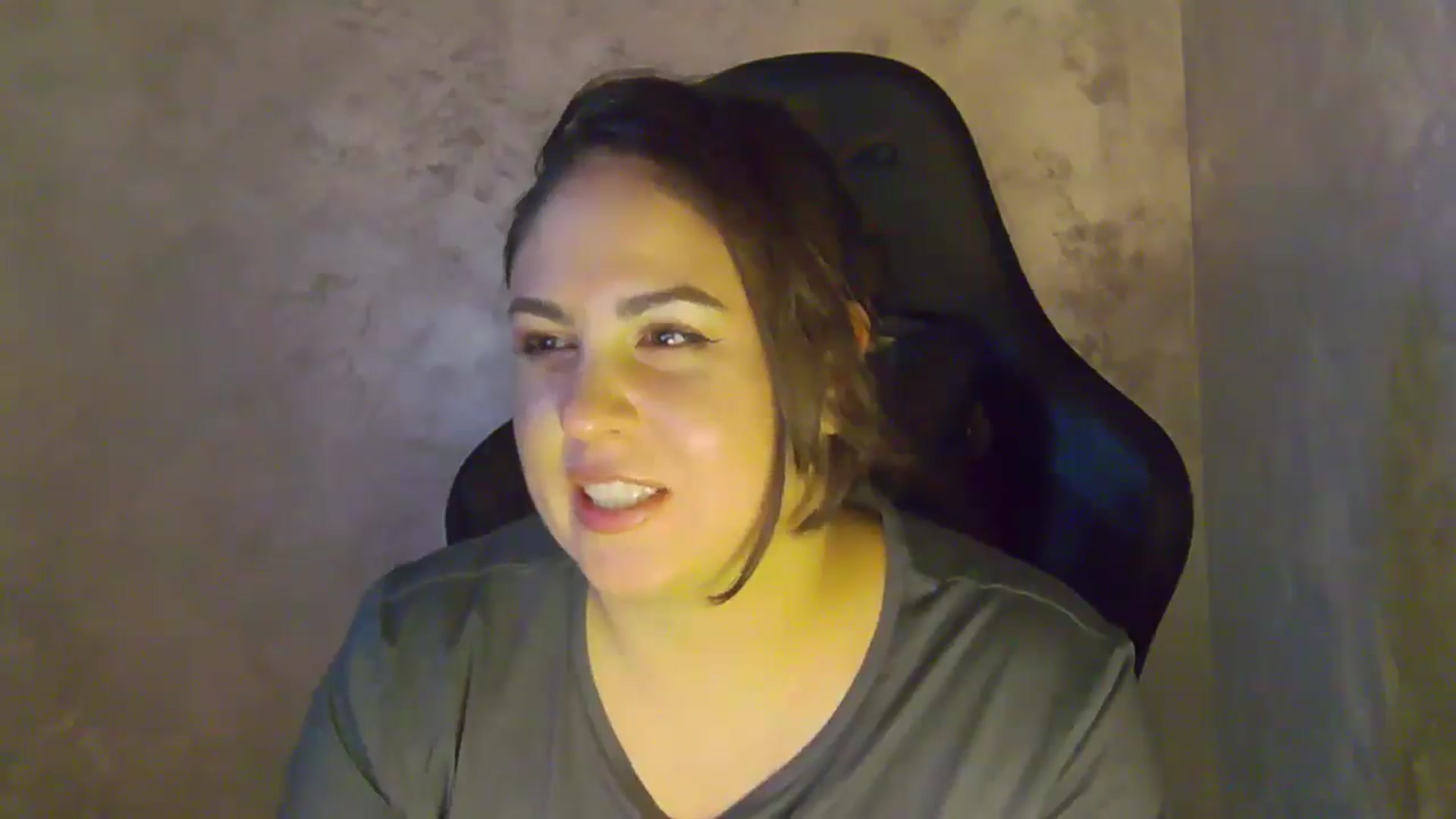 Gallery image thumbnail from NotVanilla's myfreecams stream on, 01/15/2026, 05:30 image 5 of 20
