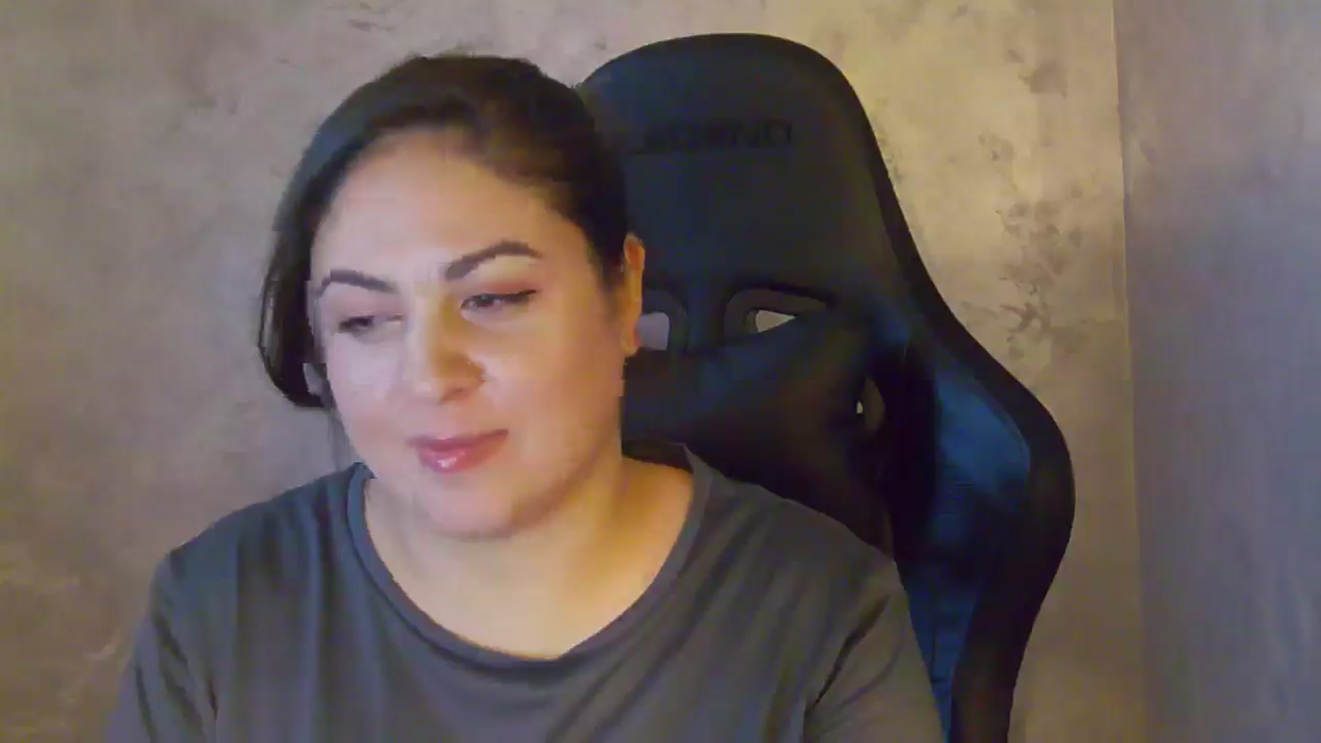 Gallery image thumbnail from NotVanilla's myfreecams stream on, 01/15/2026, 06:49 image 11 of 20