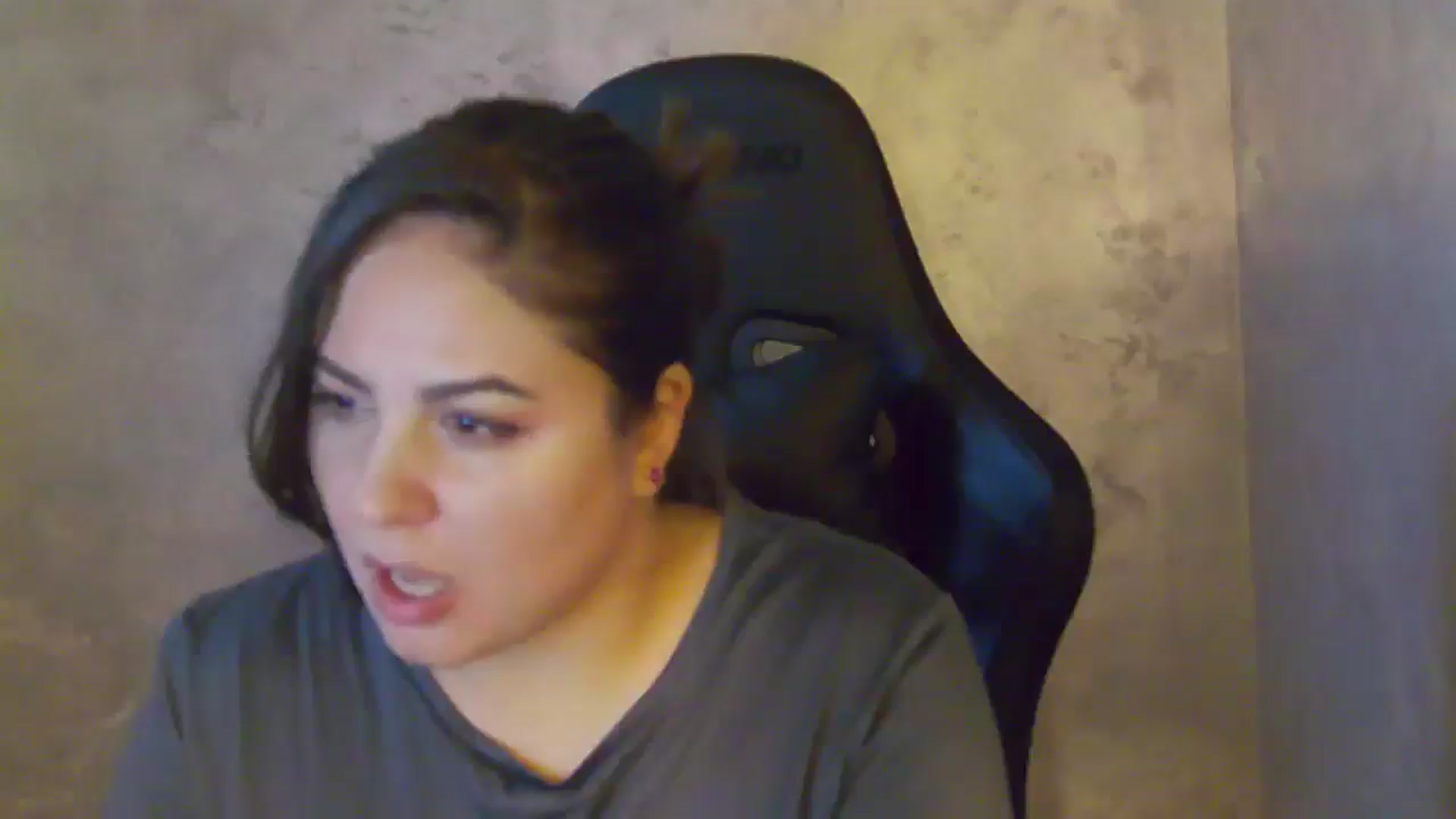 Gallery image thumbnail from NotVanilla's myfreecams stream on, 01/15/2026, 06:49 image 16 of 20