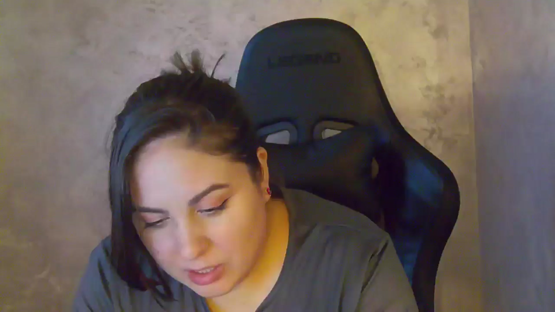 Gallery image thumbnail from NotVanilla's myfreecams stream on, 01/15/2026, 06:49 image 4 of 20
