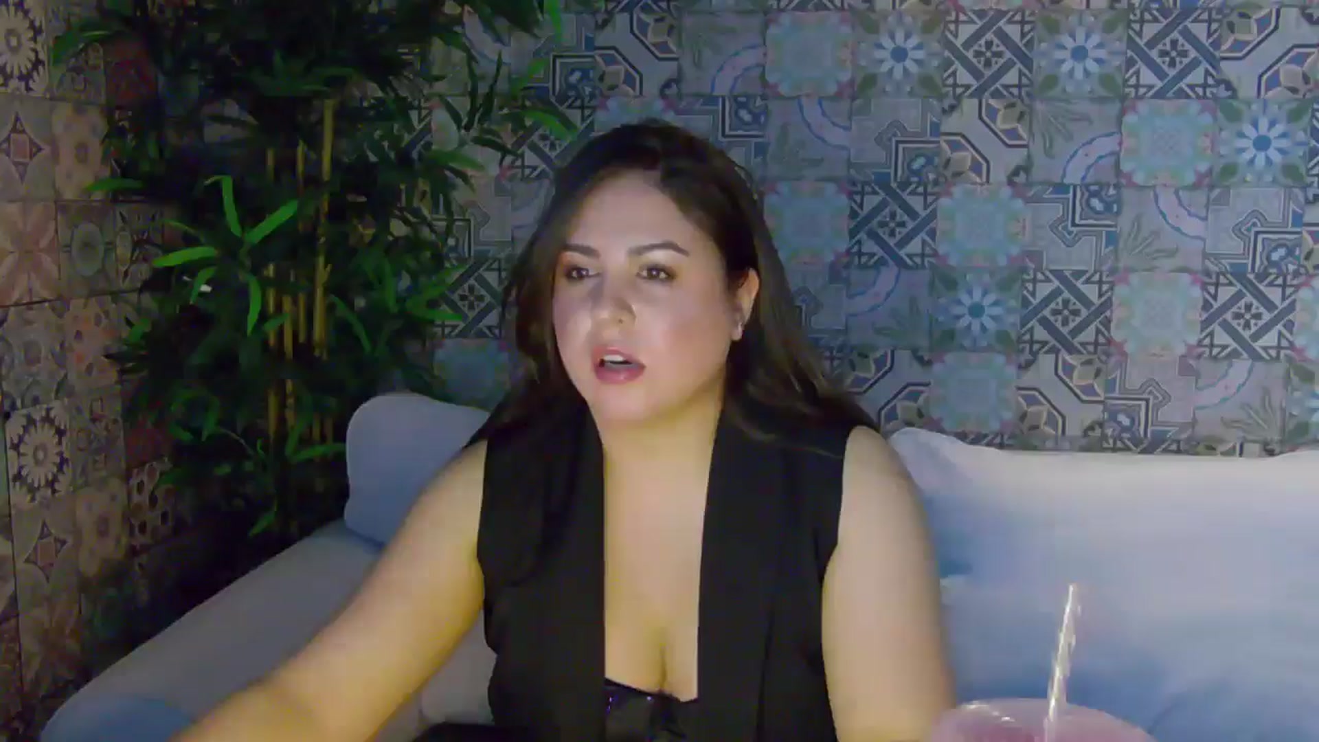 Gallery image thumbnail from NotVanilla's myfreecams stream on, 01/16/2026, 01:30 image 5 of 20