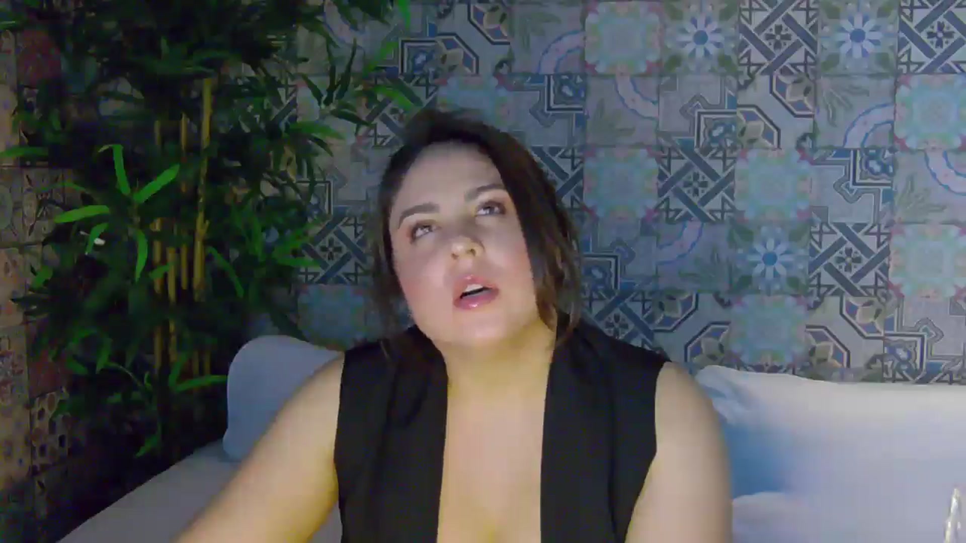 Gallery image thumbnail from NotVanilla's myfreecams stream on, 01/16/2026, 01:30 image 18 of 20