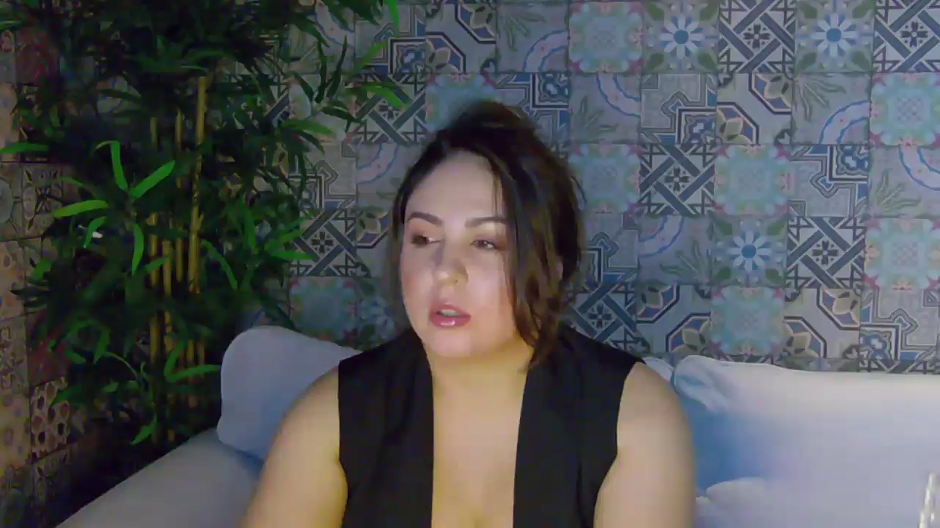 Gallery image thumbnail from NotVanilla's myfreecams stream on, 01/16/2026, 01:30 image 19 of 20