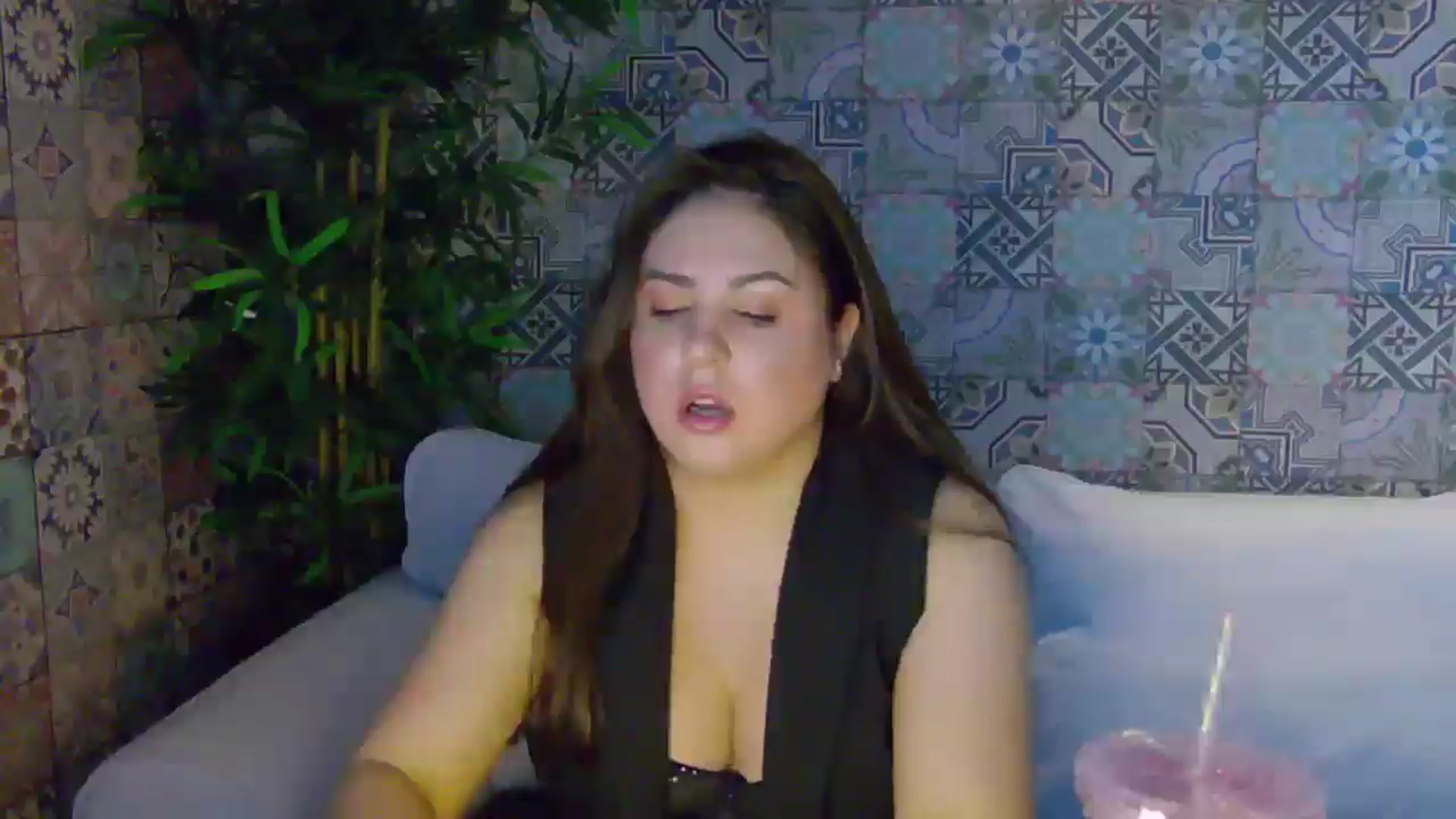 Gallery image thumbnail from NotVanilla's myfreecams stream on, 01/16/2026, 01:30 image 10 of 20