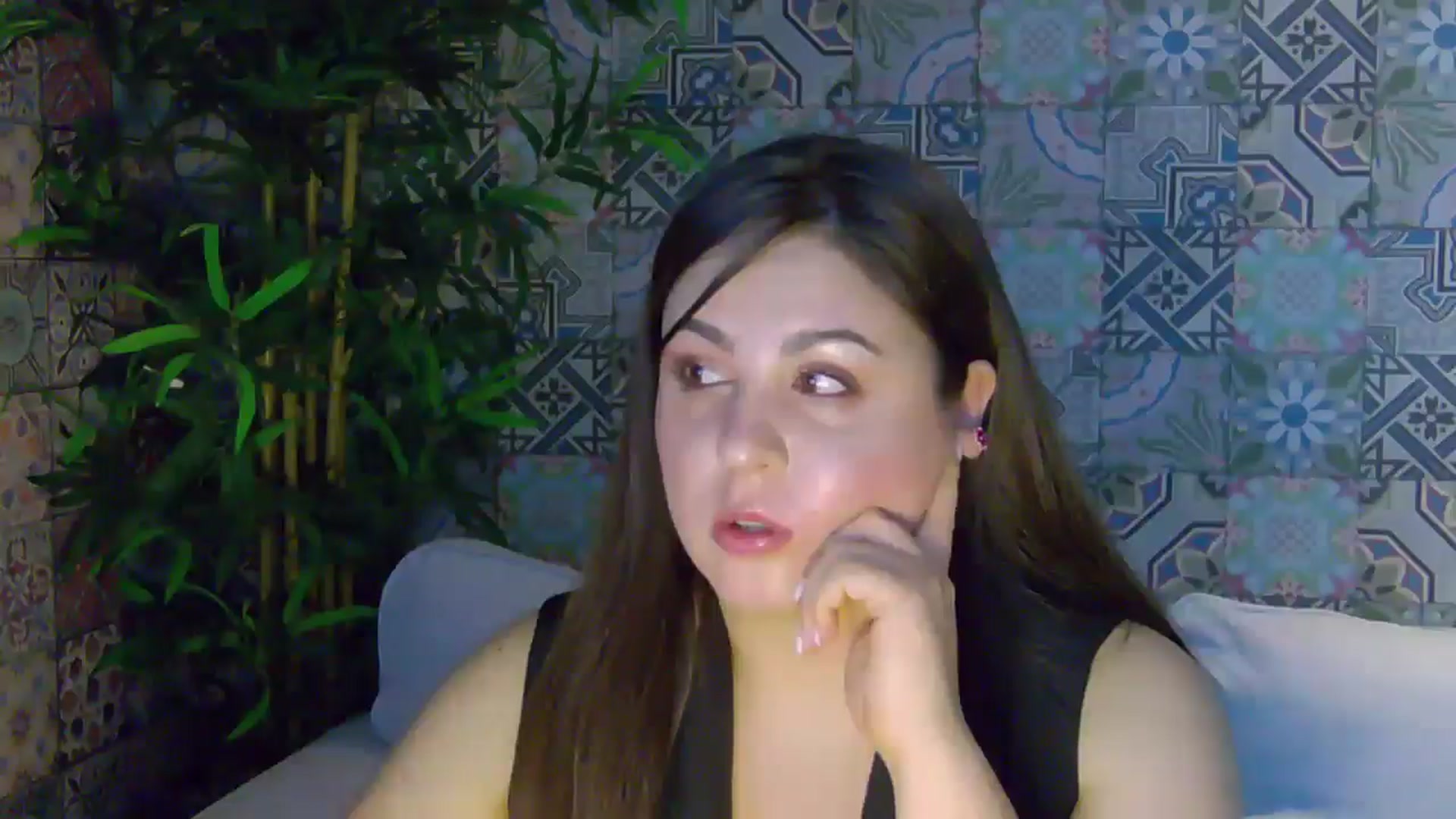 Gallery image thumbnail from NotVanilla's myfreecams stream on, 01/16/2026, 04:22 image 7 of 20