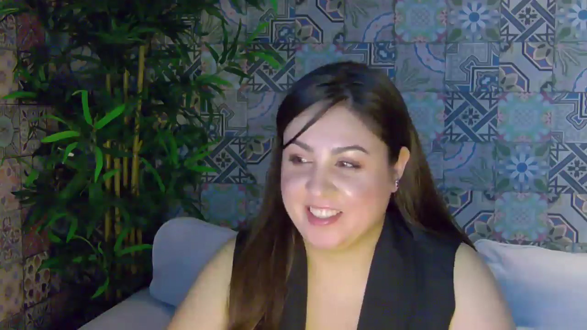 Gallery image thumbnail from NotVanilla's myfreecams stream on, 01/16/2026, 04:22 image 10 of 20