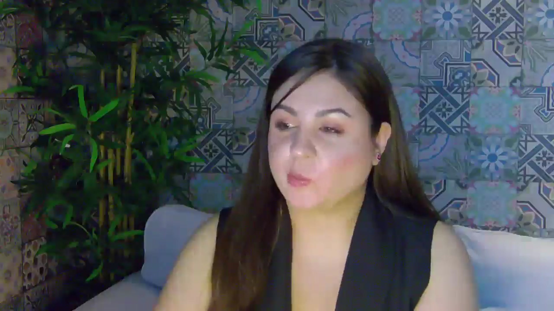 Gallery image thumbnail from NotVanilla's myfreecams stream on, 01/16/2026, 04:22 image 2 of 20
