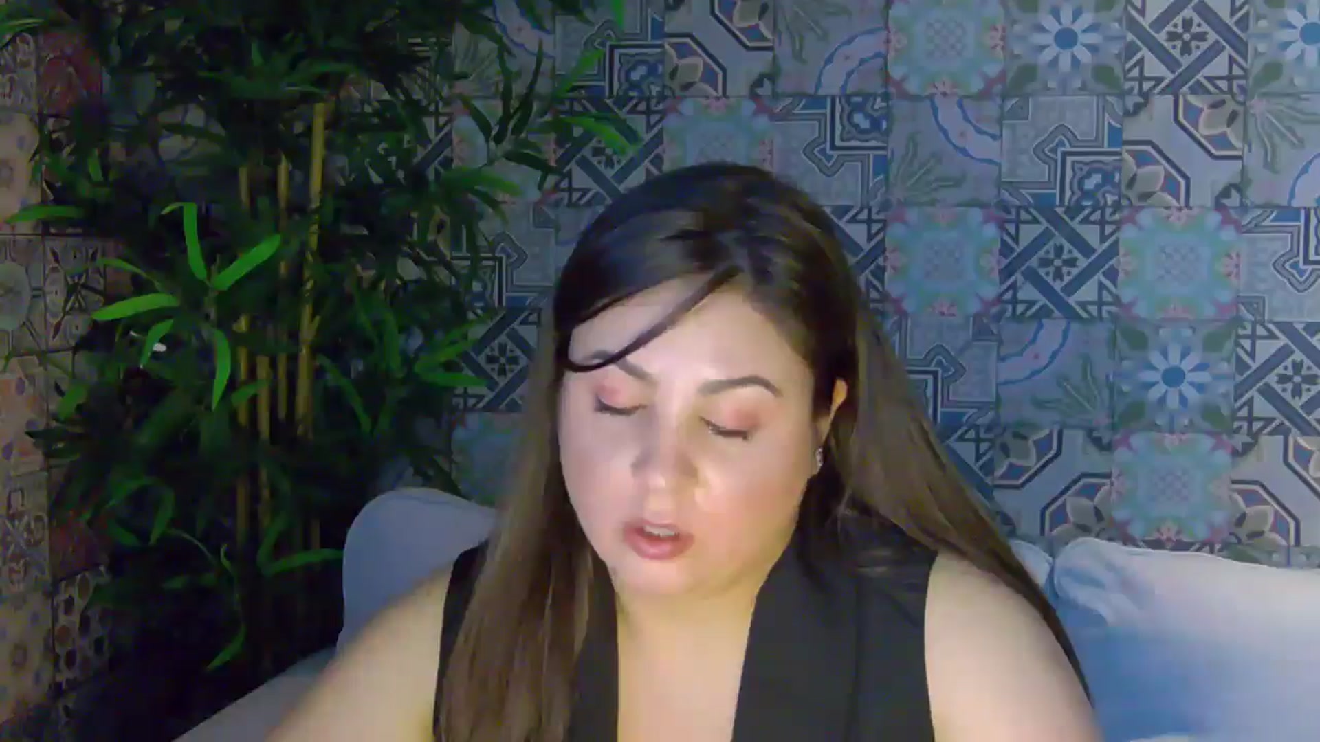 Gallery image thumbnail from NotVanilla's myfreecams stream on, 01/16/2026, 04:22 image 12 of 20