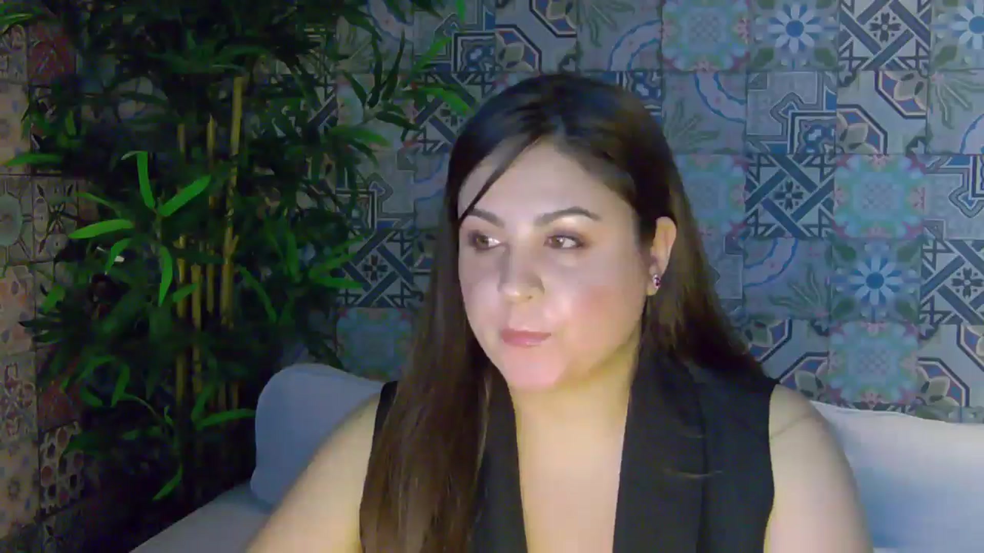 Gallery image thumbnail from NotVanilla's myfreecams stream on, 01/16/2026, 04:22 image 8 of 20