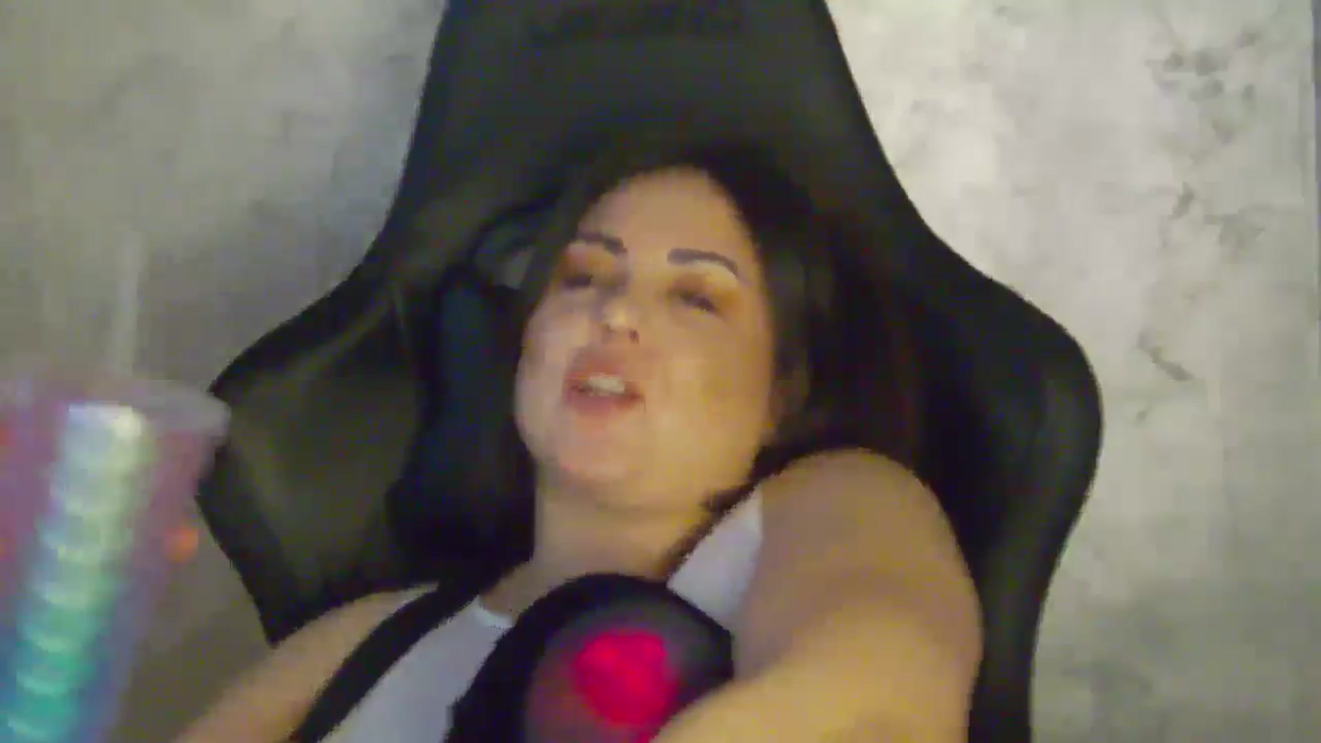 Gallery image thumbnail from NotVanilla's myfreecams stream on, 01/17/2026, 05:00 image 7 of 20