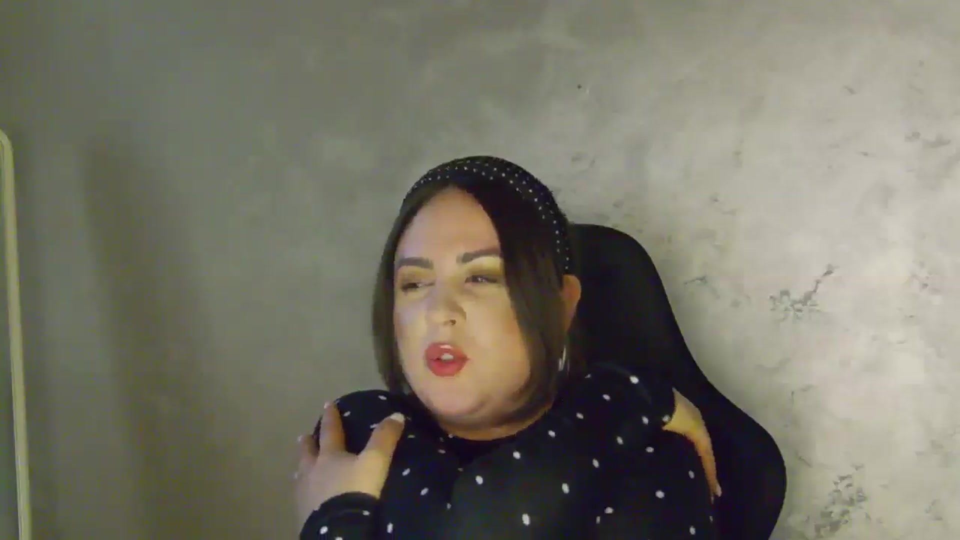 Gallery image thumbnail from NotVanilla's myfreecams stream on, 02/01/2026, 23:45 image 9 of 20