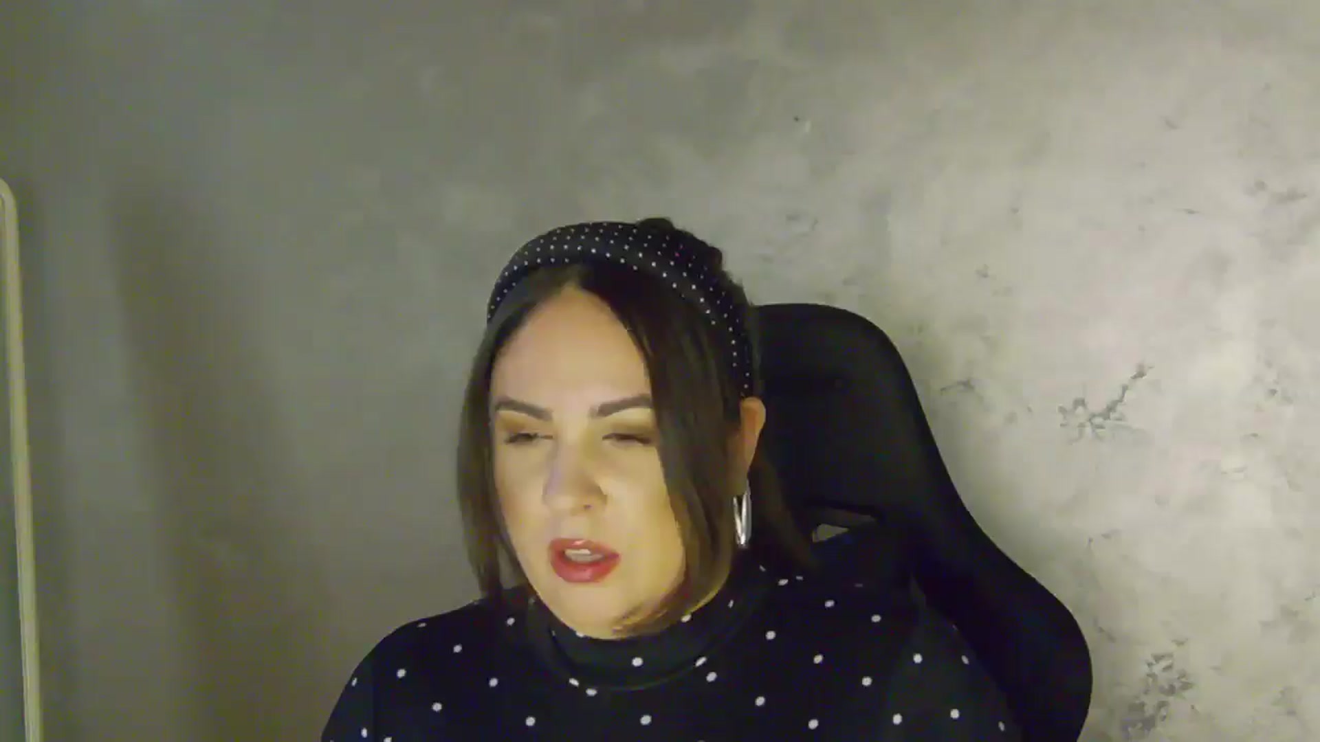 Gallery image thumbnail from NotVanilla's myfreecams stream on, 02/01/2026, 23:45 image 6 of 20