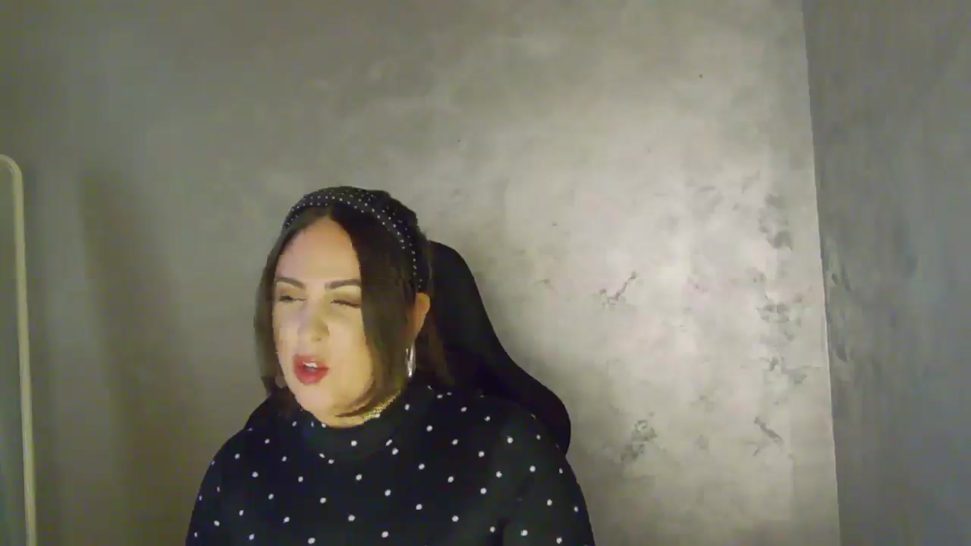 Gallery image thumbnail from NotVanilla's myfreecams stream on, 02/01/2026, 23:45 image 13 of 20