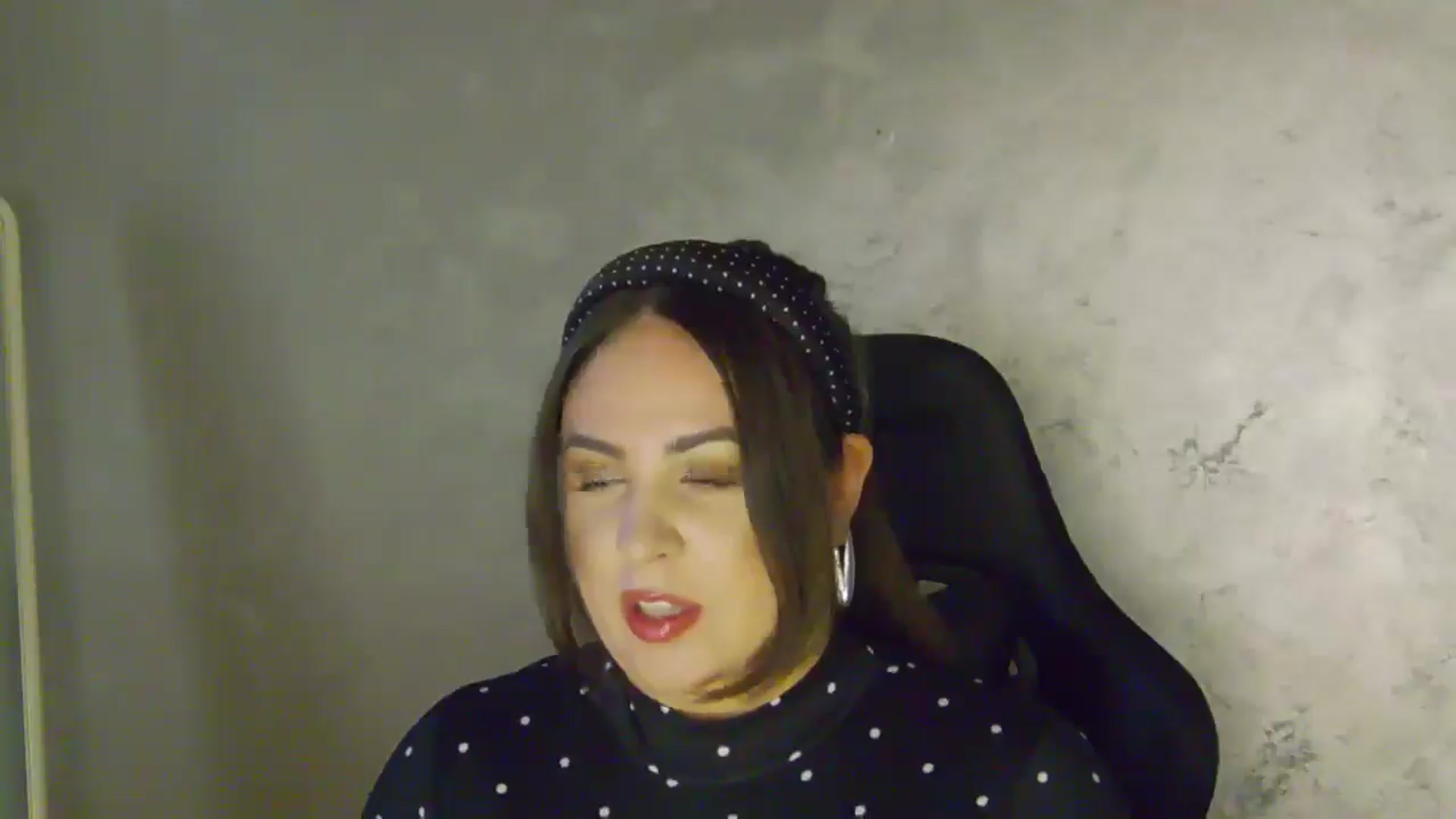 Gallery image thumbnail from NotVanilla's myfreecams stream on, 02/01/2026, 23:45 image 2 of 20