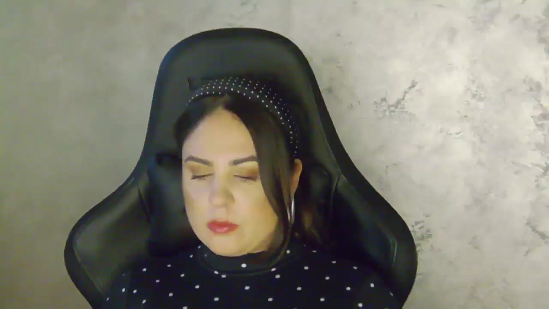 Gallery image thumbnail from NotVanilla's myfreecams stream on, 02/02/2026, 03:29 image 14 of 20