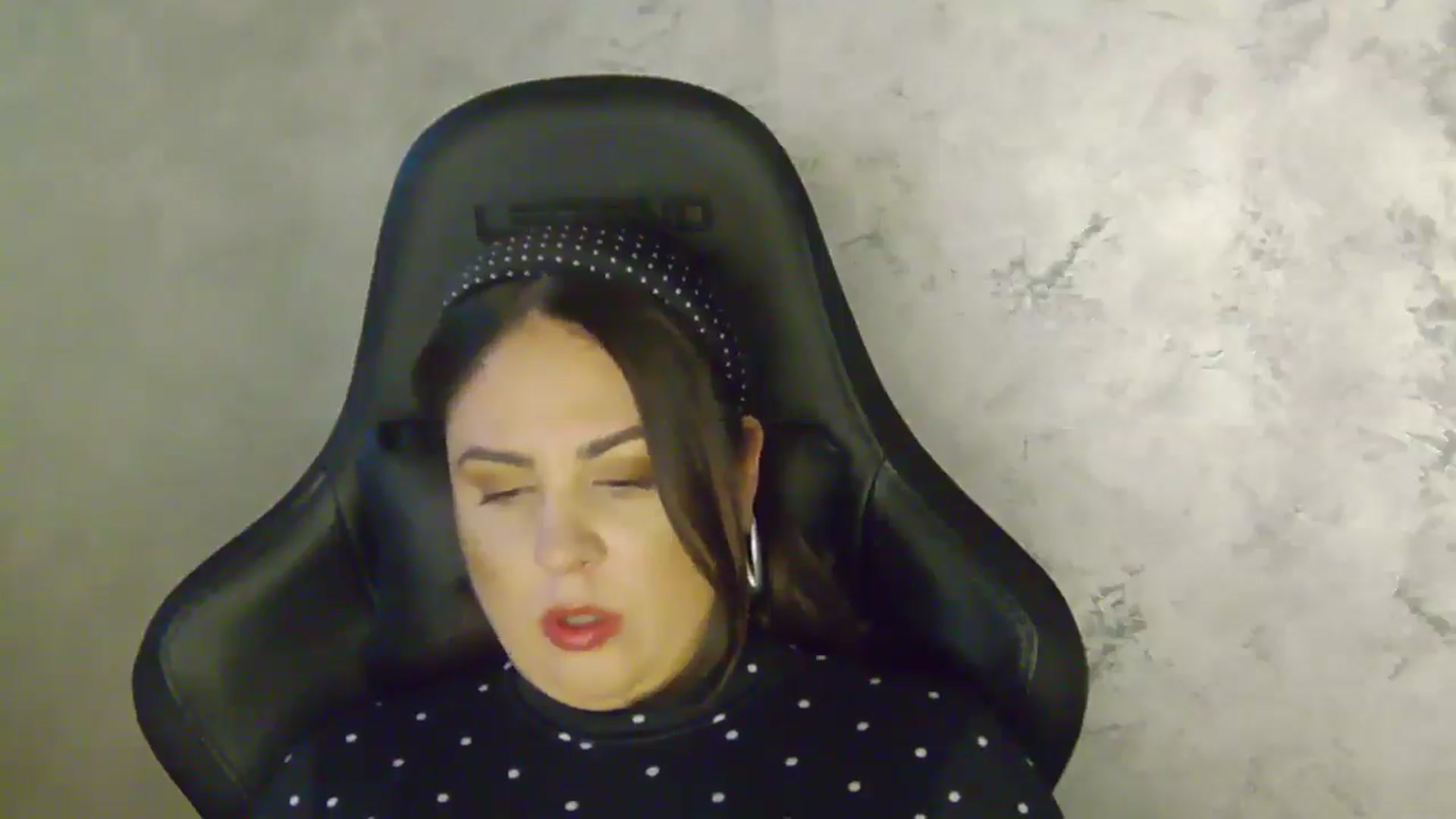 Gallery image thumbnail from NotVanilla's myfreecams stream on, 02/02/2026, 03:29 image 15 of 20