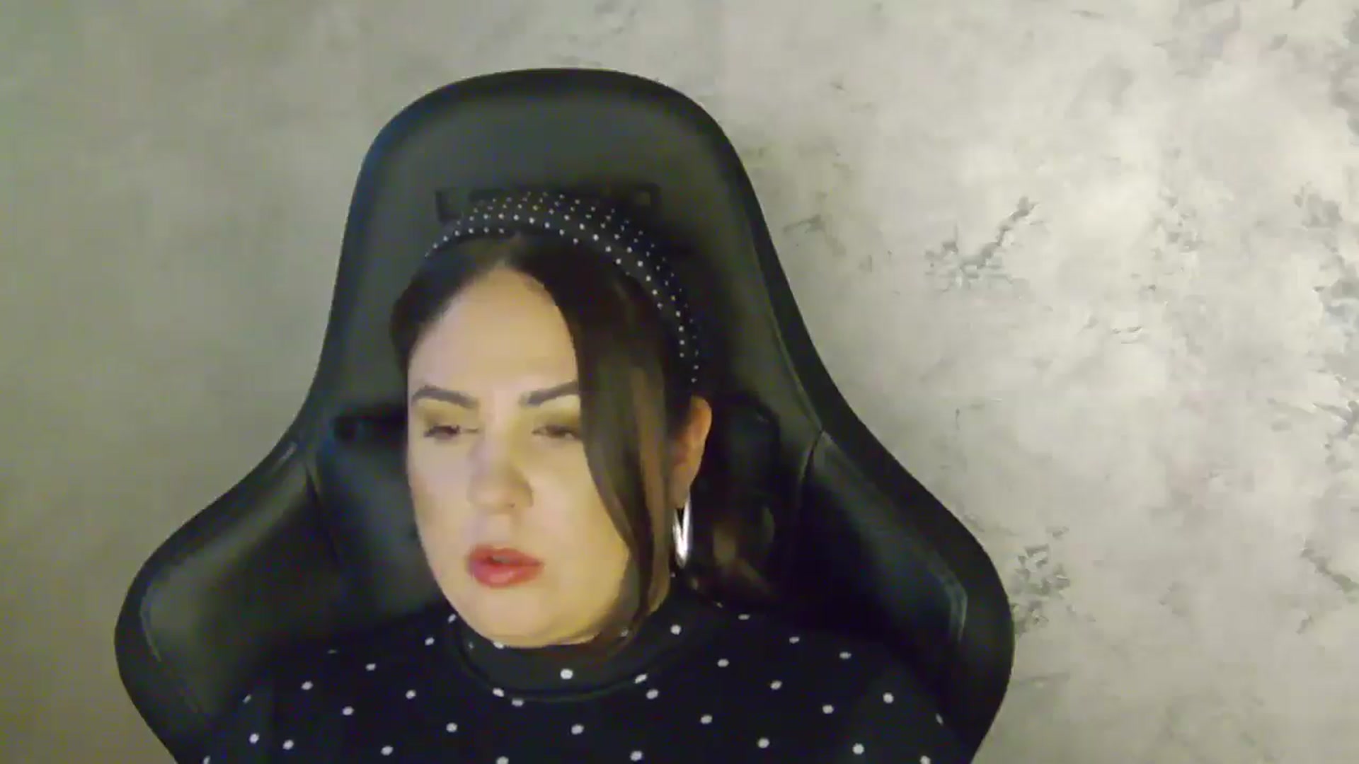 Gallery image thumbnail from NotVanilla's myfreecams stream on, 02/02/2026, 03:29 image 12 of 20