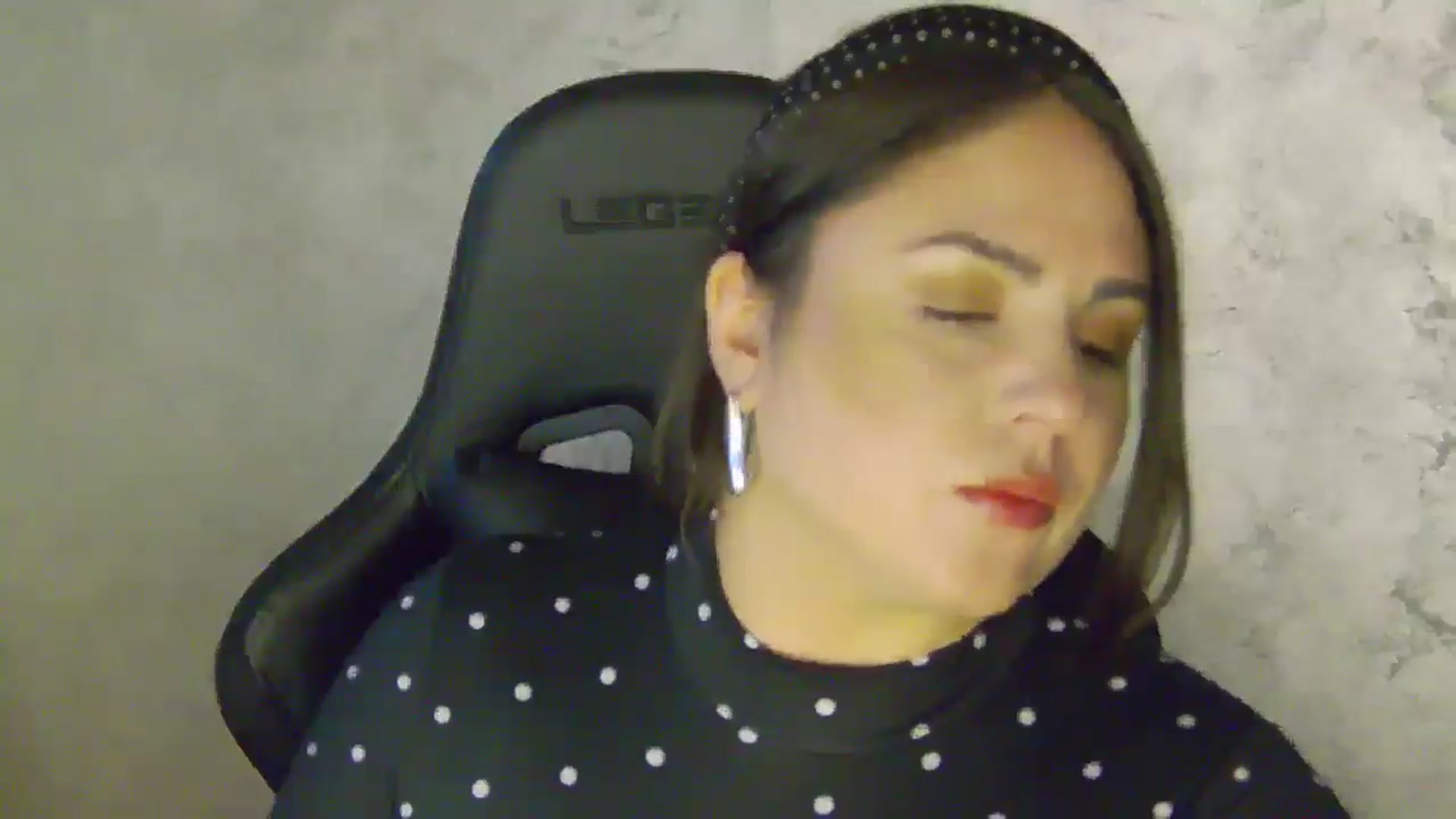 Gallery image thumbnail from NotVanilla's myfreecams stream on, 02/02/2026, 03:29 image 18 of 20