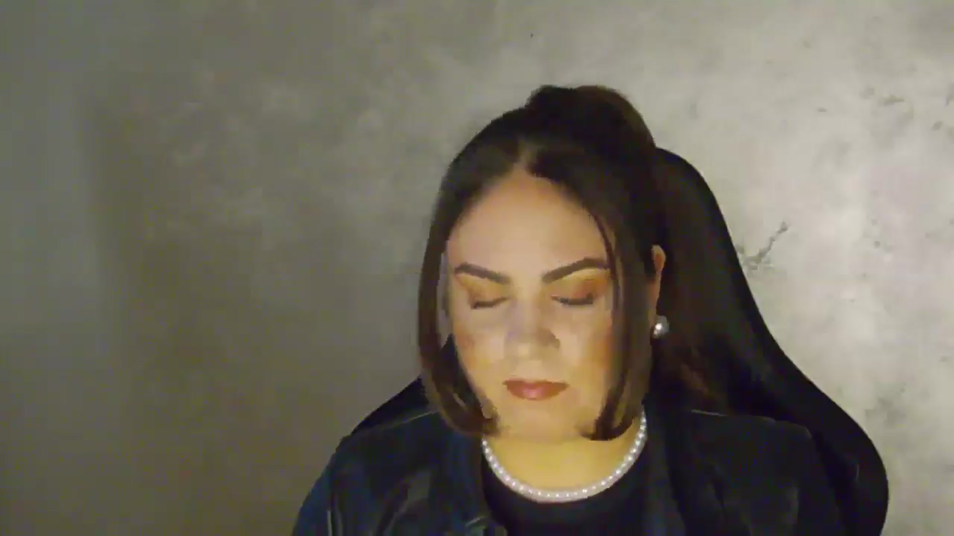 Gallery image thumbnail from NotVanilla's myfreecams stream on, 02/03/2026, 01:00 image 6 of 20