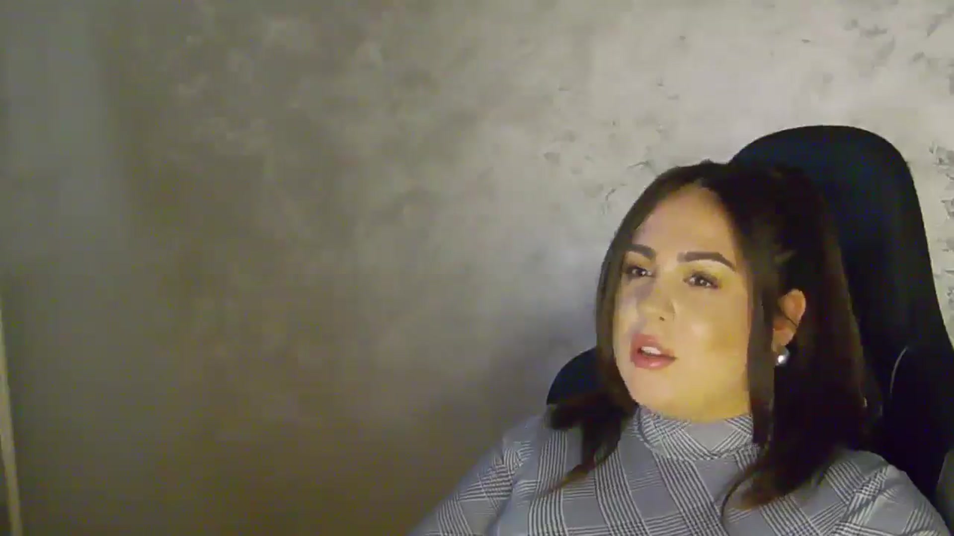 Gallery image thumbnail from NotVanilla's myfreecams stream on, 02/04/2026, 24:09 image 2 of 20