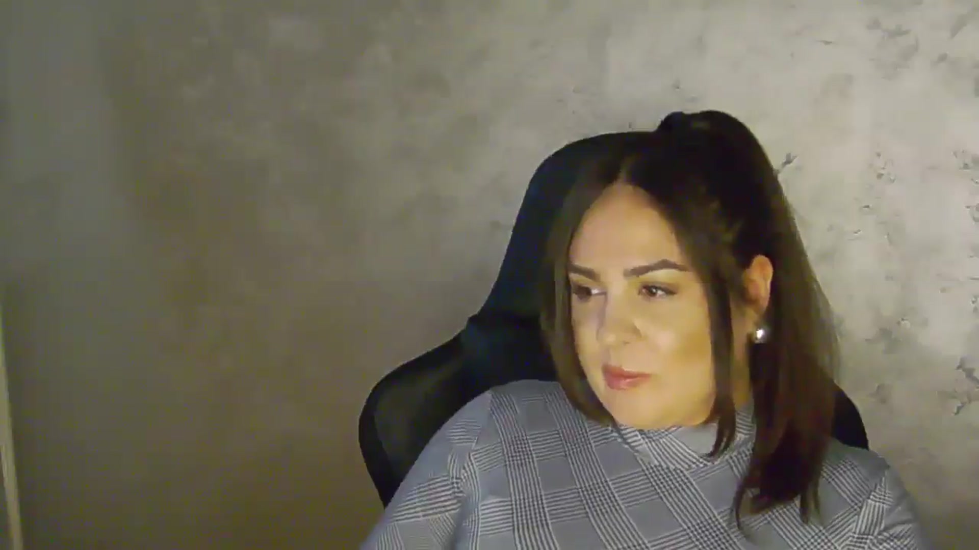 Gallery image thumbnail from NotVanilla's myfreecams stream on, 02/04/2026, 24:09 image 9 of 20