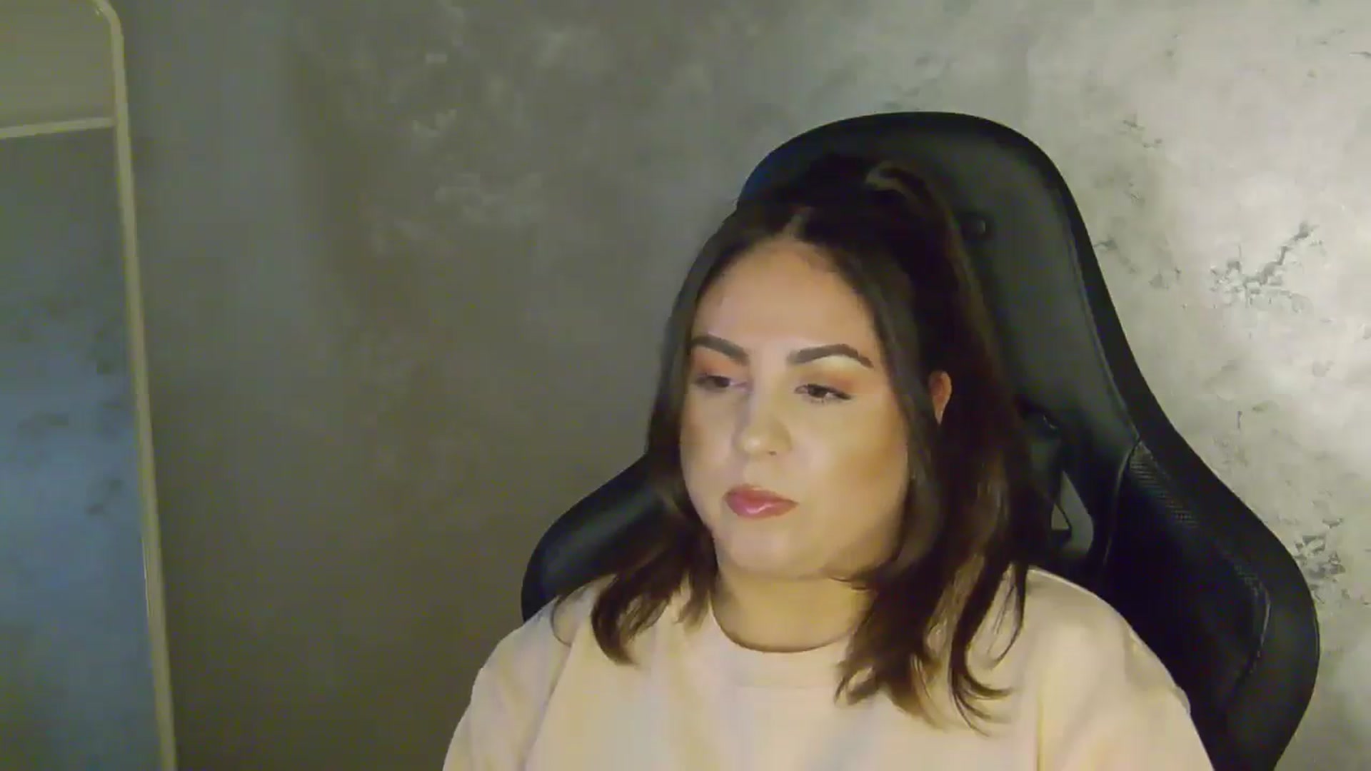 Gallery image thumbnail from NotVanilla's myfreecams stream on, 02/04/2026, 23:42 image 8 of 20