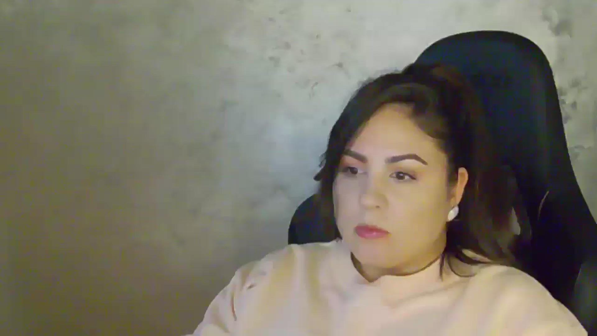 Gallery image thumbnail from NotVanilla's myfreecams stream on, 02/05/2026, 06:13 image 7 of 20
