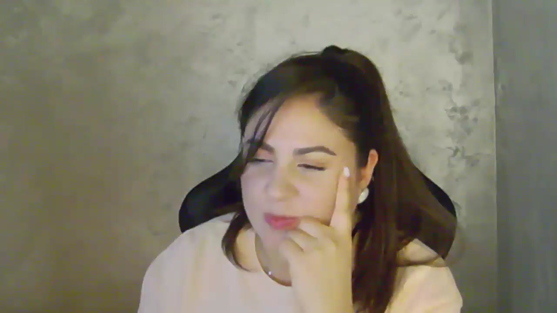 Gallery image thumbnail from NotVanilla's myfreecams stream on, 02/05/2026, 06:13 image 17 of 20