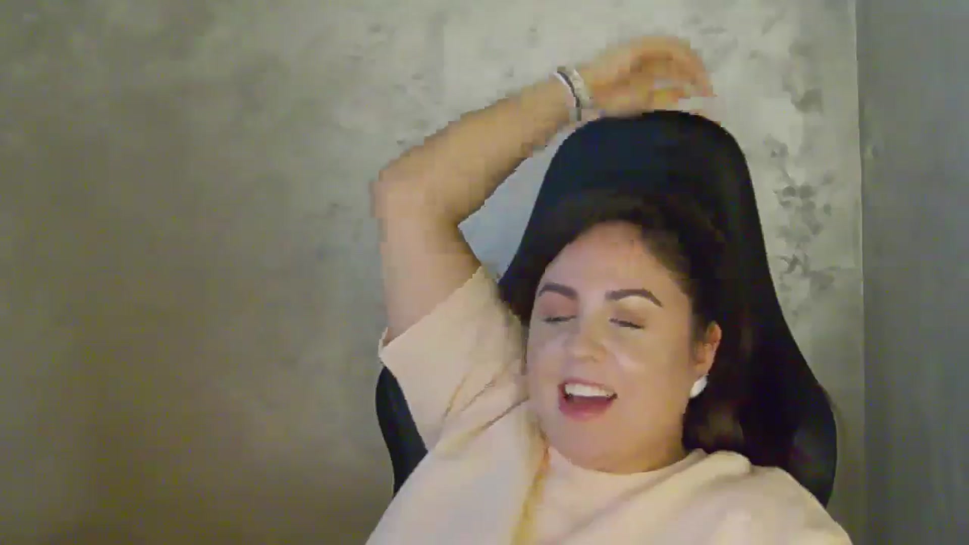 Gallery image thumbnail from NotVanilla's myfreecams stream on, 02/05/2026, 06:13 image 14 of 20