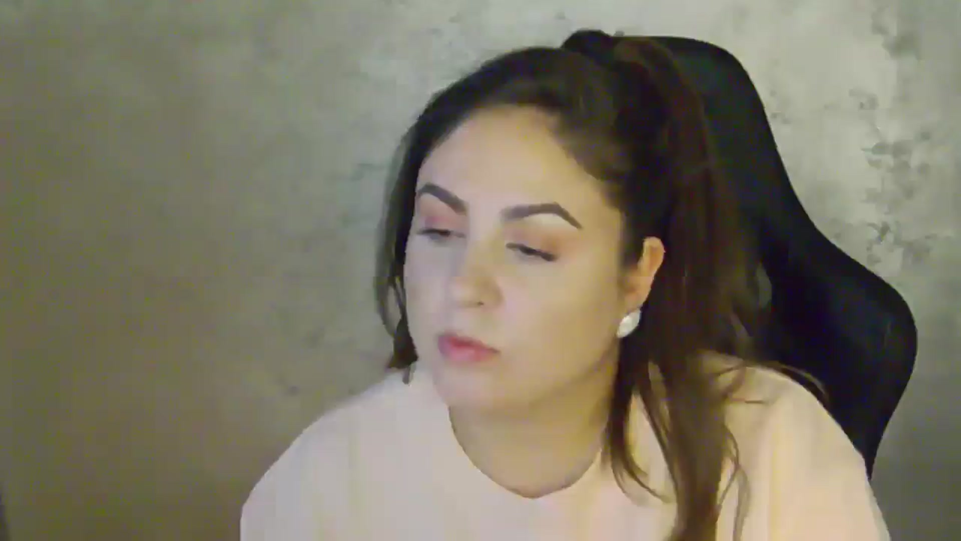 Gallery image thumbnail from NotVanilla's myfreecams stream on, 02/05/2026, 06:13 image 9 of 20