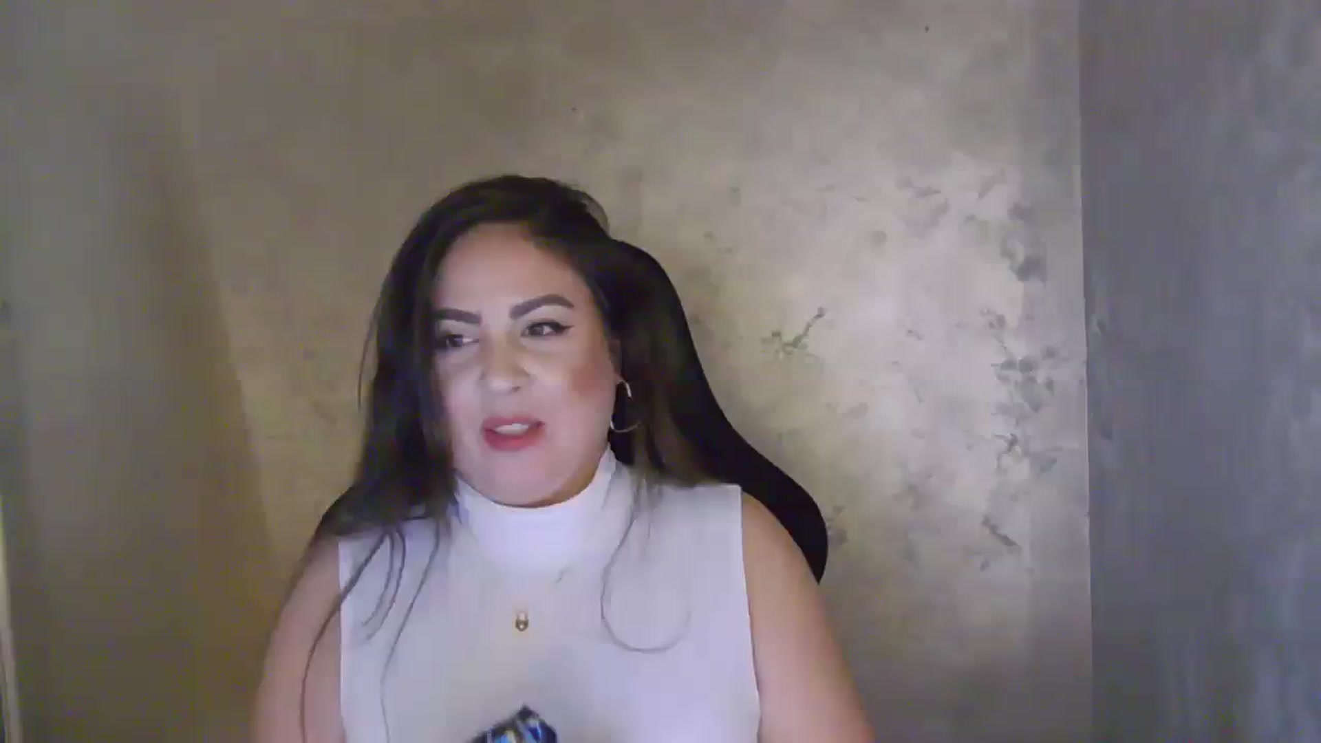 Gallery image thumbnail from NotVanilla's myfreecams stream on, 02/08/2026, 23:47 image 18 of 20