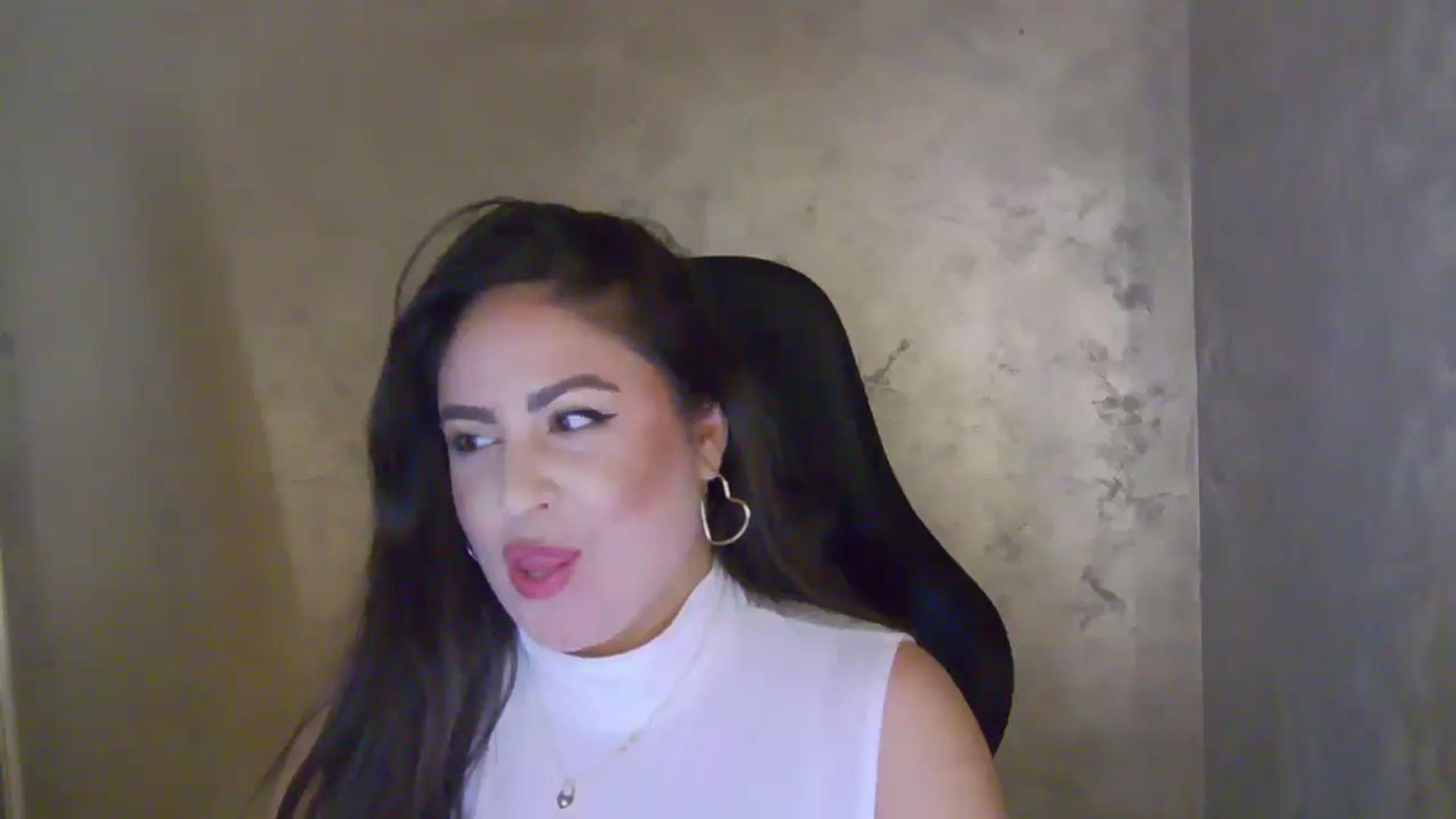 Gallery image thumbnail from NotVanilla's myfreecams stream on, 02/08/2026, 23:47 image 20 of 20
