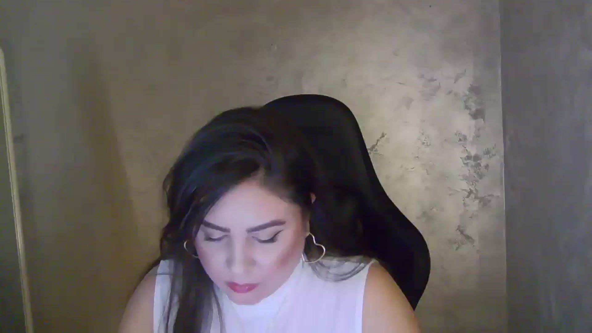 Gallery image thumbnail from NotVanilla's myfreecams stream on, 02/08/2026, 23:47 image 4 of 20