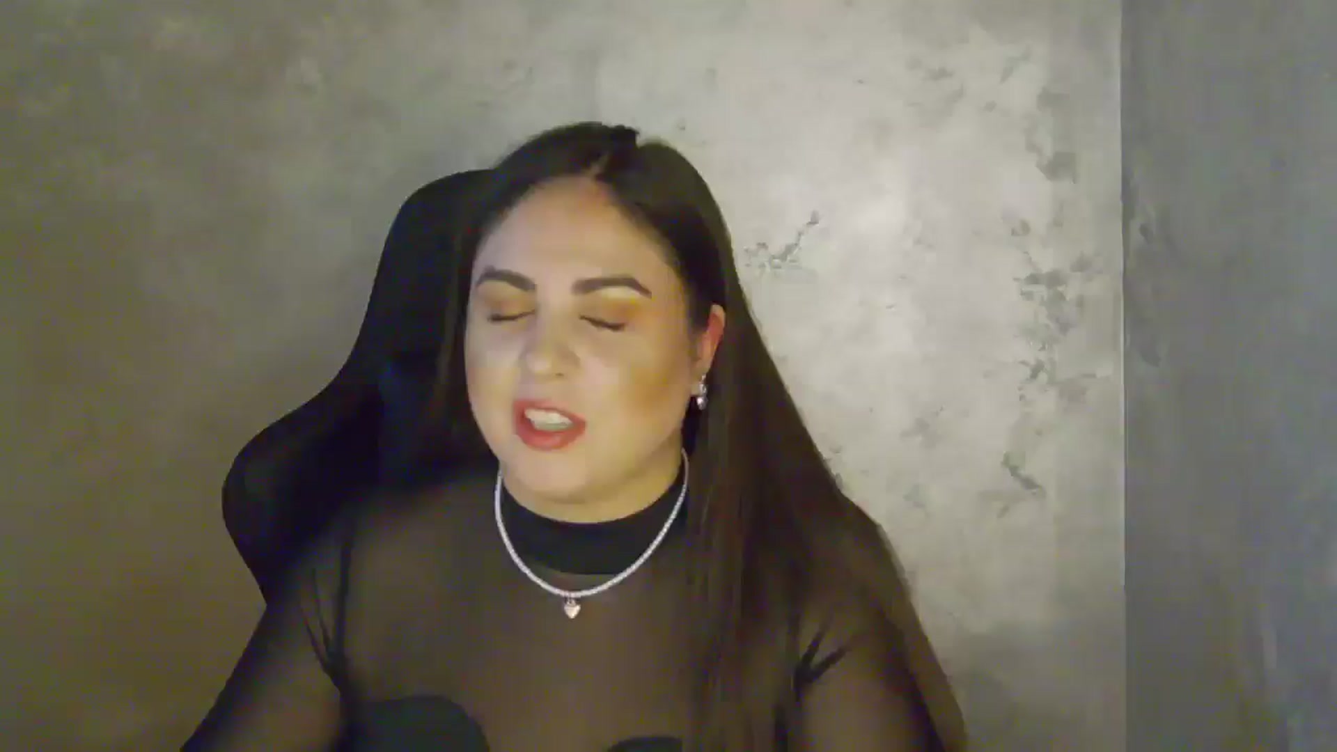 Gallery image thumbnail from NotVanilla's myfreecams stream on, 02/11/2026, 03:31 image 4 of 20