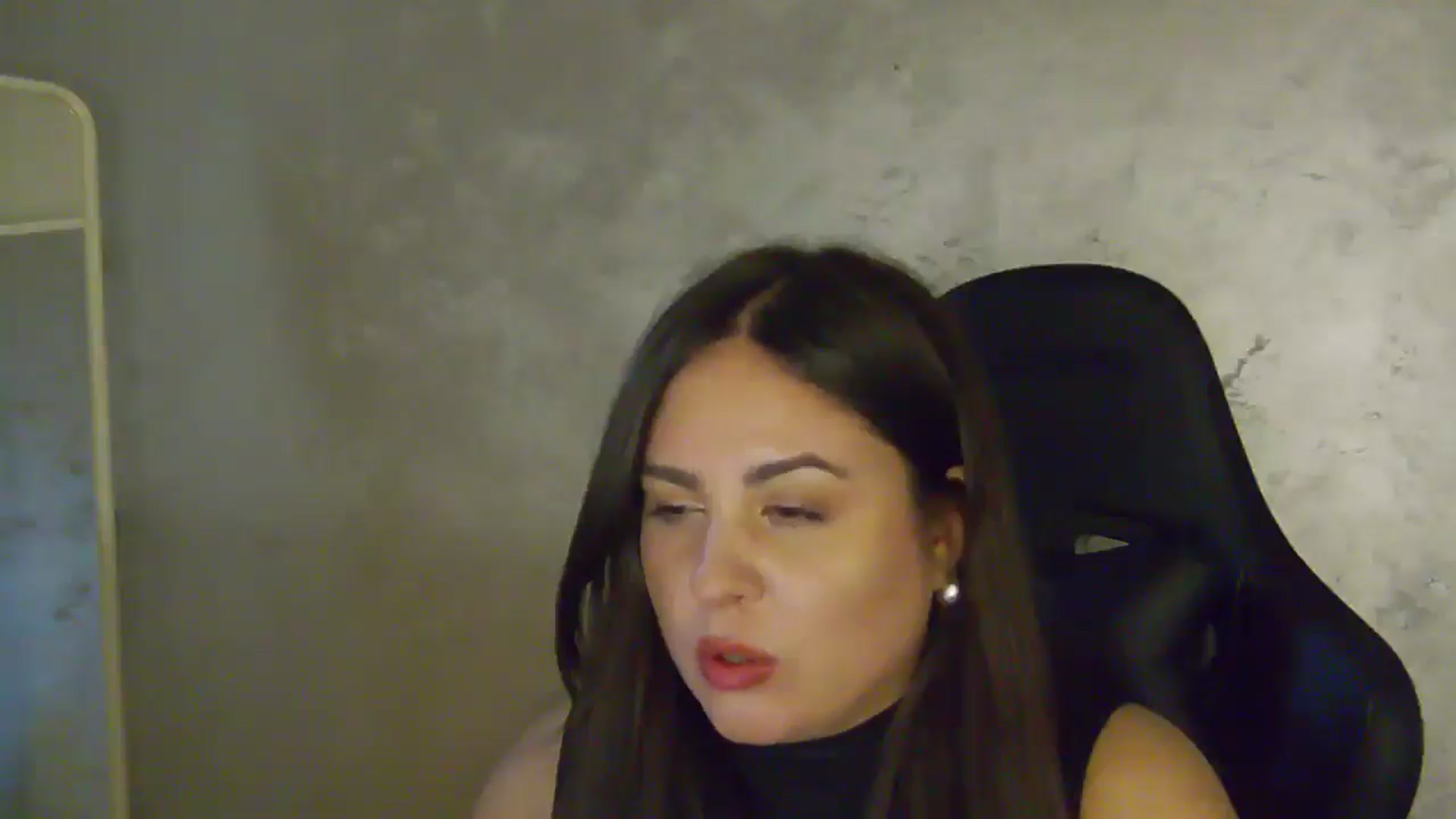 Gallery image thumbnail from NotVanilla's myfreecams stream on, 02/12/2026, 05:34 image 2 of 20