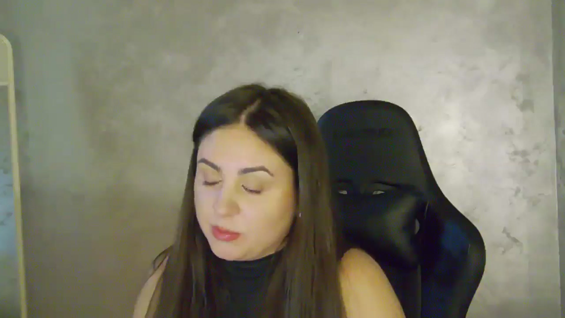 Gallery image thumbnail from NotVanilla's myfreecams stream on, 02/12/2026, 05:34 image 17 of 20