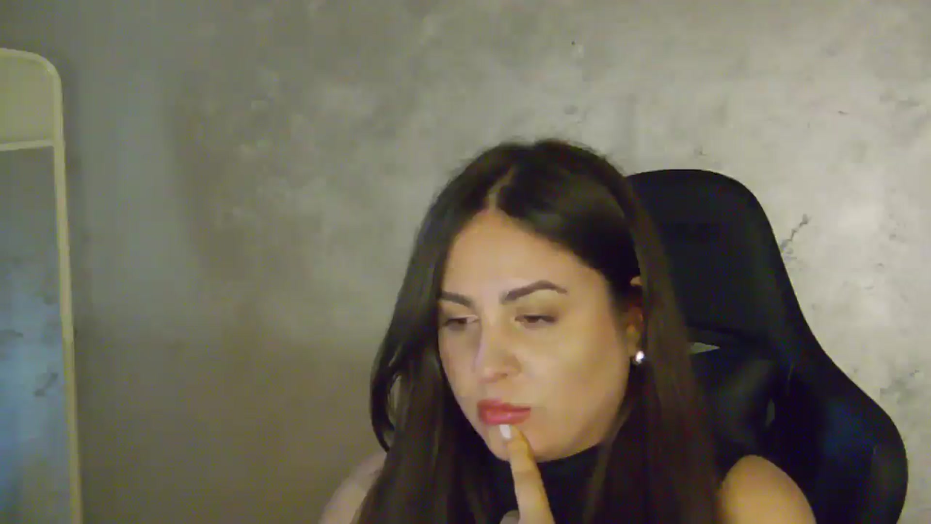 Gallery image thumbnail from NotVanilla's myfreecams stream on, 02/12/2026, 05:34 image 3 of 20