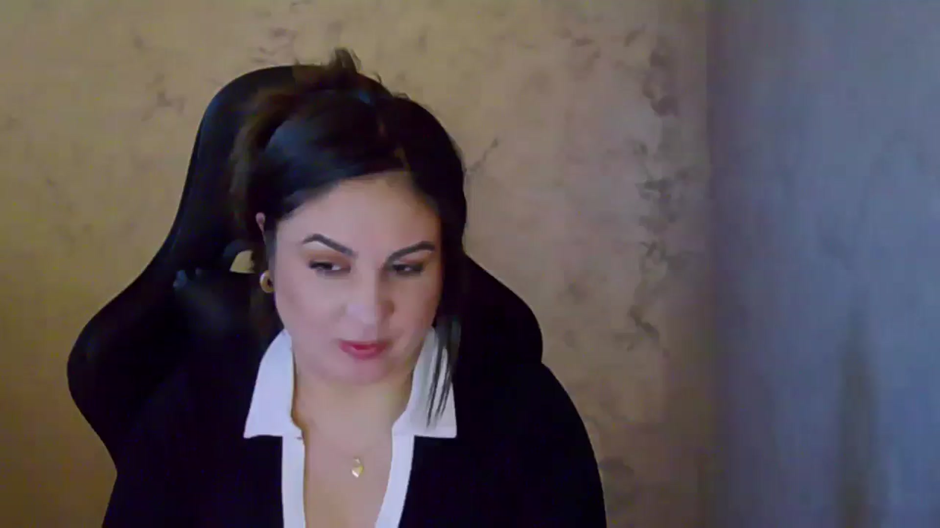 Gallery image thumbnail from NotVanilla's myfreecams stream on, 02/13/2026, 06:08 image 18 of 20