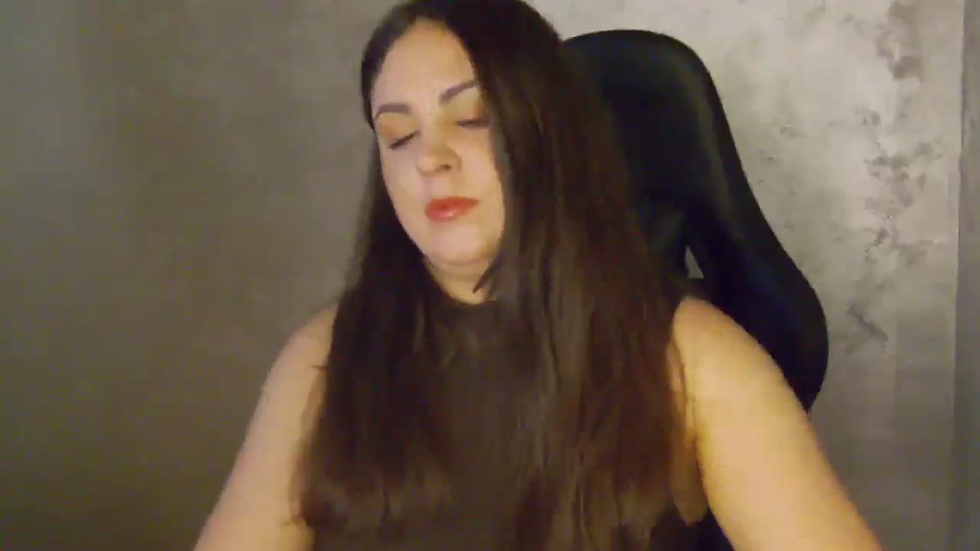 Gallery image thumbnail from NotVanilla's myfreecams stream on, 02/14/2026, 02:32 image 9 of 20