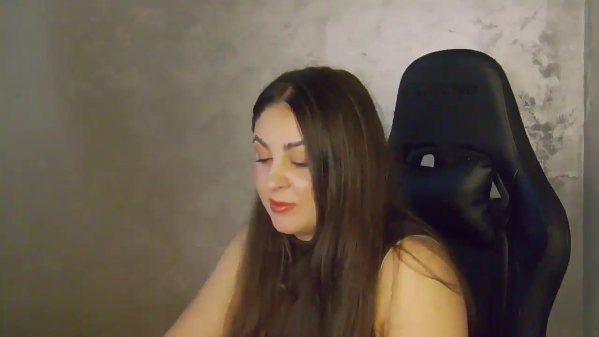 Gallery image thumbnail from NotVanilla's myfreecams stream on, 02/14/2026, 02:32 image 12 of 20