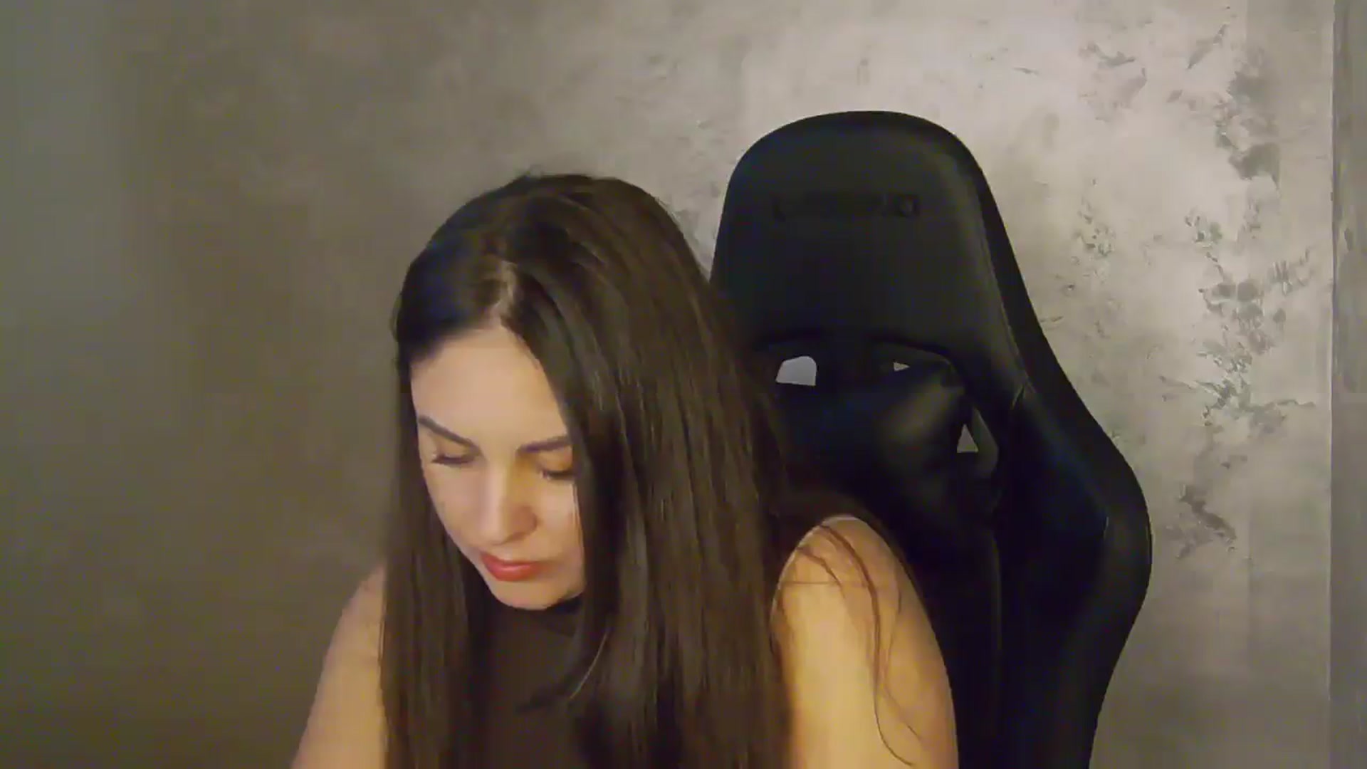 Gallery image thumbnail from NotVanilla's myfreecams stream on, 02/14/2026, 02:32 image 16 of 20