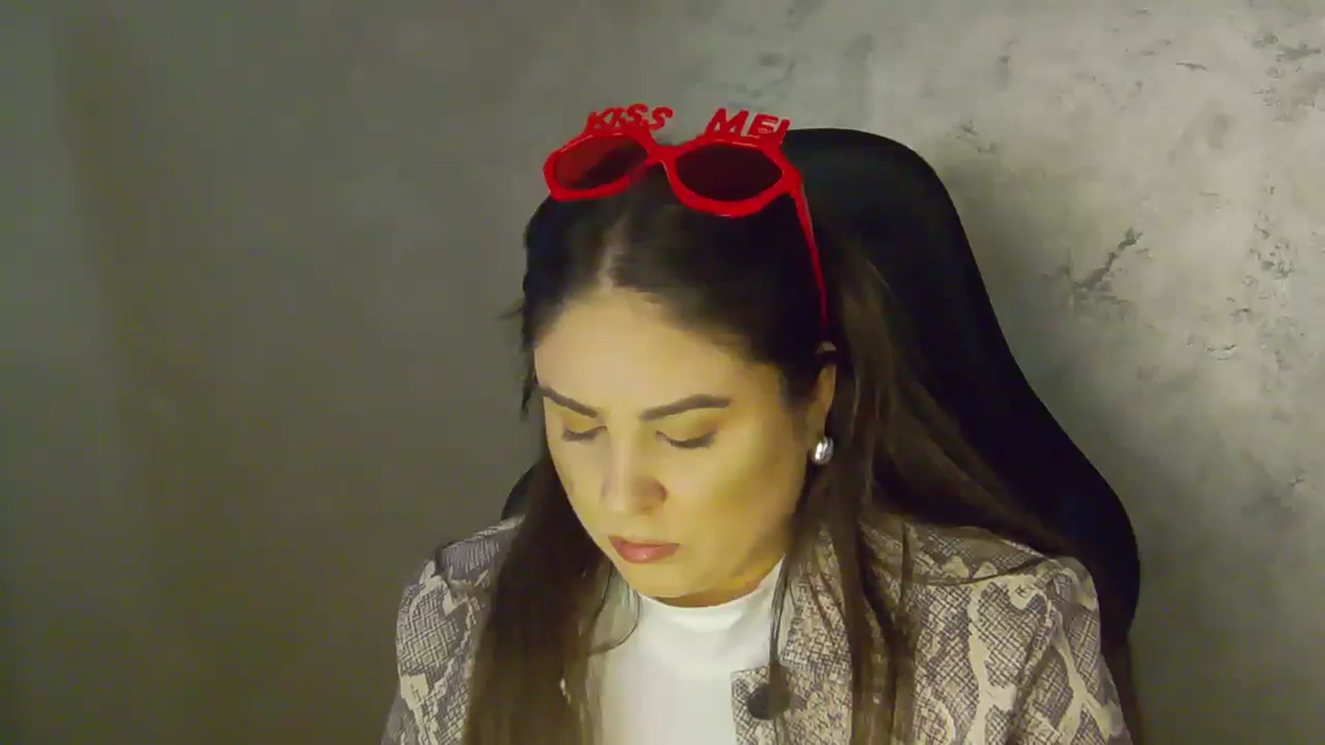 Gallery image thumbnail from NotVanilla's myfreecams stream on, 02/15/2026, 24:01 image 7 of 20