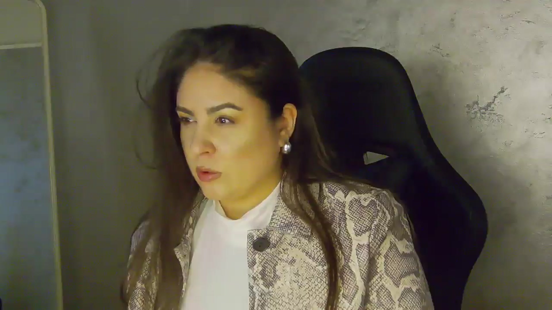 Gallery image thumbnail from NotVanilla's myfreecams stream on, 02/15/2026, 24:01 image 16 of 20