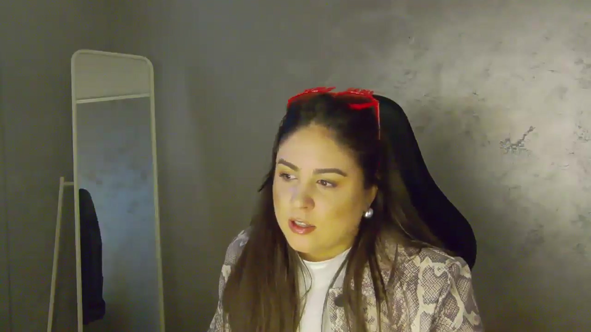 Gallery image thumbnail from NotVanilla's myfreecams stream on, 02/15/2026, 24:01 image 11 of 20