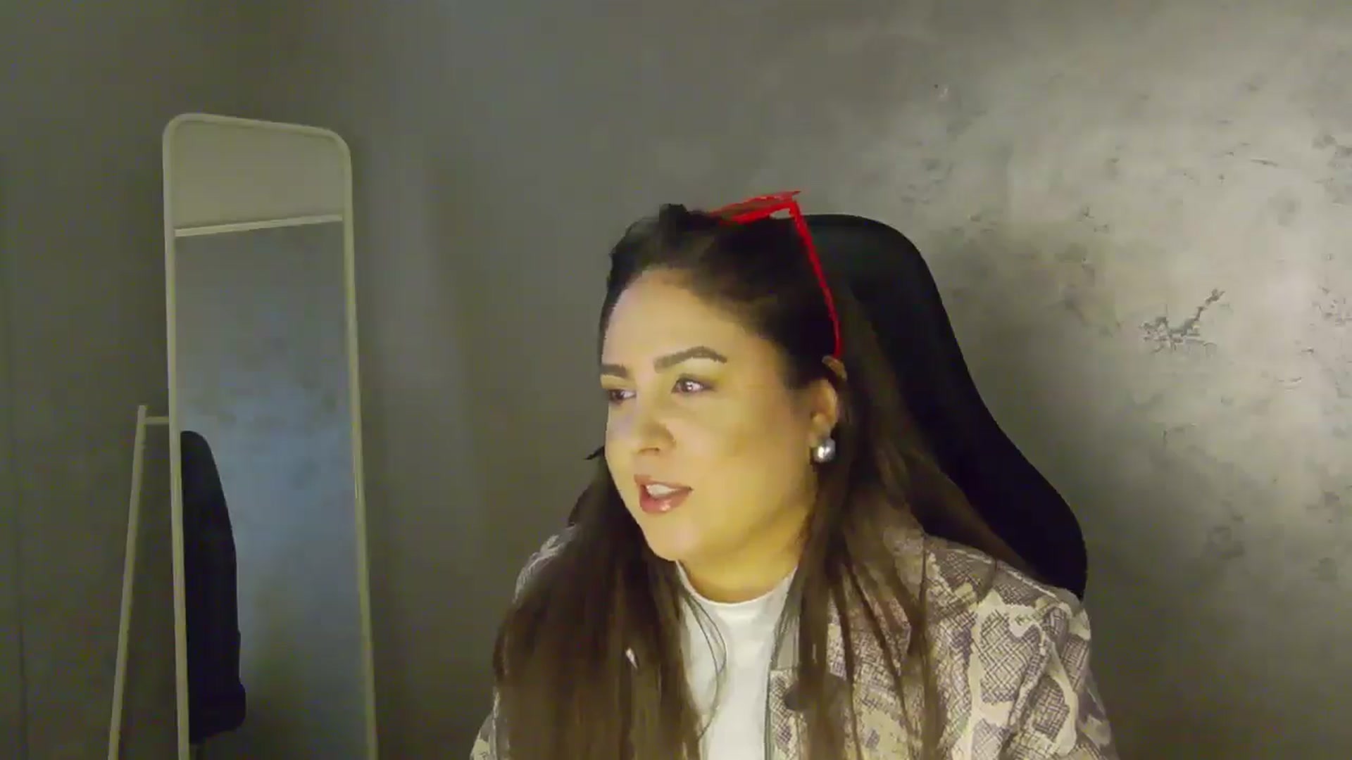 Gallery image thumbnail from NotVanilla's myfreecams stream on, 02/15/2026, 24:01 image 12 of 20