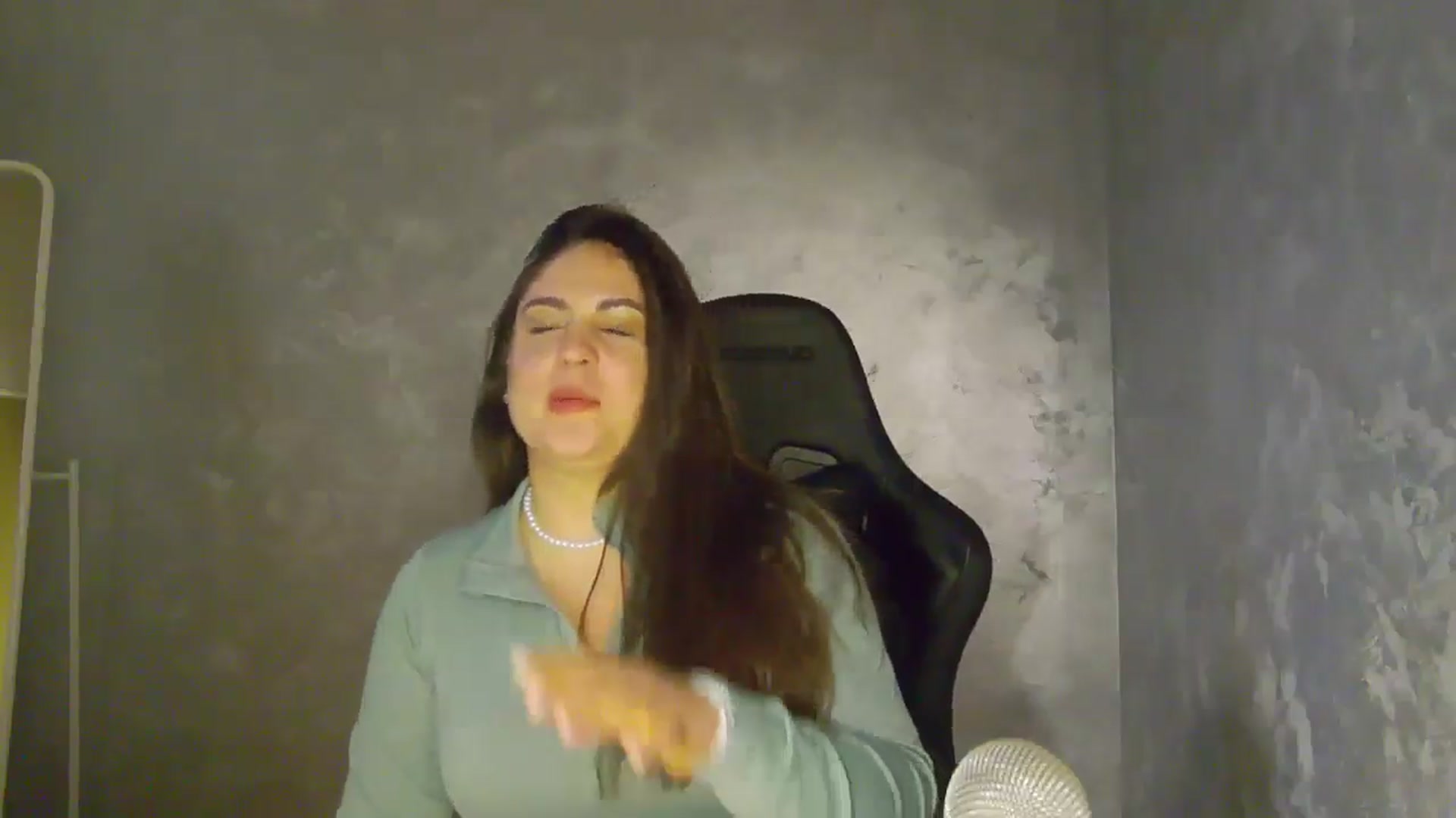 Gallery image thumbnail from NotVanilla's myfreecams stream on, 02/17/2026, 02:31 image 4 of 20