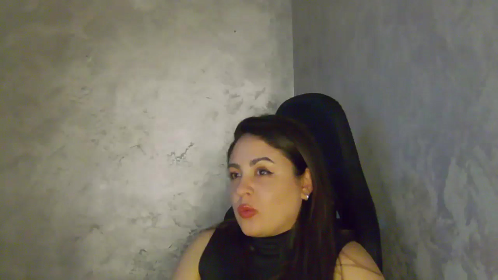 Gallery image thumbnail from NotVanilla's myfreecams stream on, 02/18/2026, 05:34 image 9 of 20
