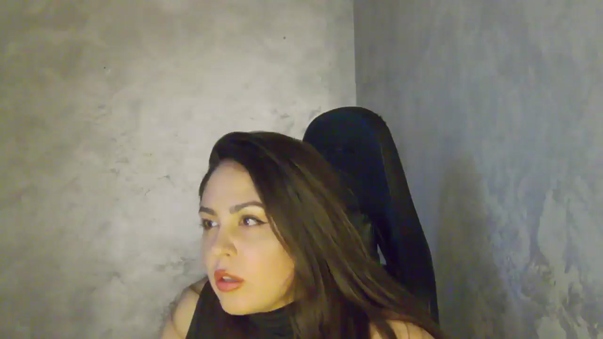 Gallery image thumbnail from NotVanilla's myfreecams stream on, 02/18/2026, 05:34 image 12 of 20