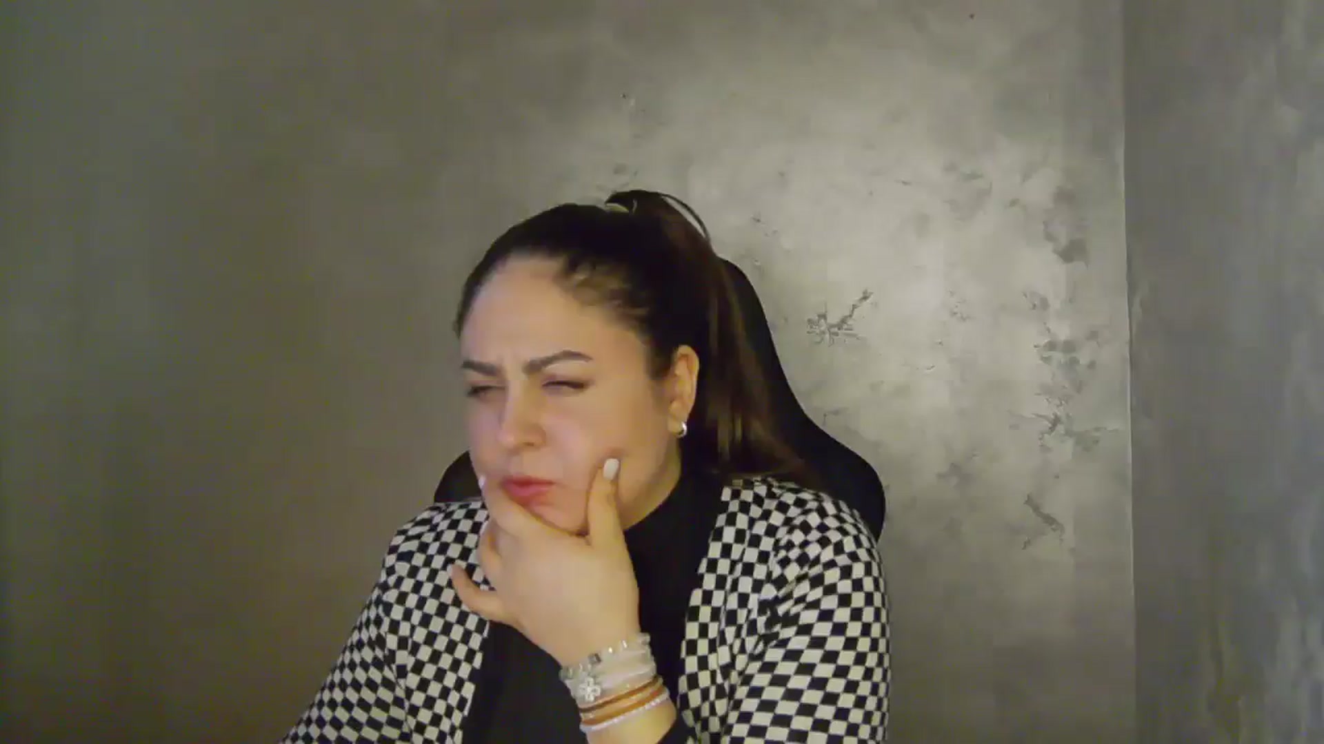 Gallery image thumbnail from NotVanilla's myfreecams stream on, 02/18/2026, 11:59 image 13 of 20
