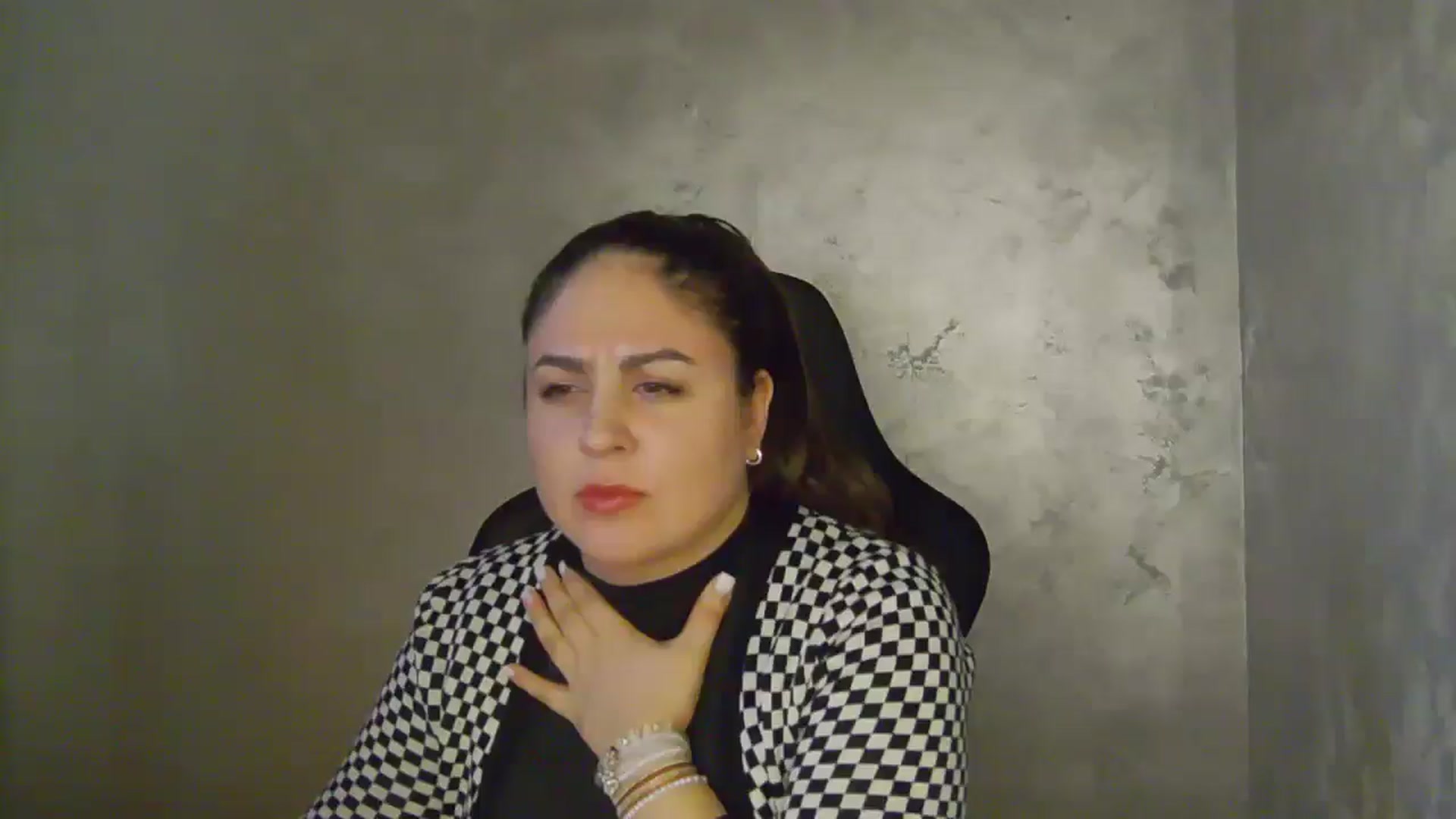 Gallery image thumbnail from NotVanilla's myfreecams stream on, 02/18/2026, 11:59 image 3 of 20